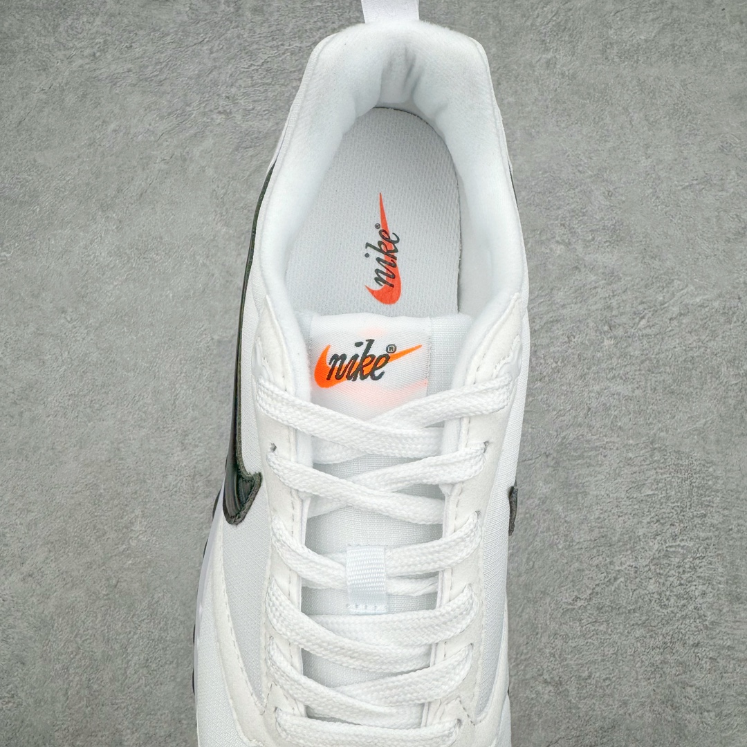 NK Air Max Dawn