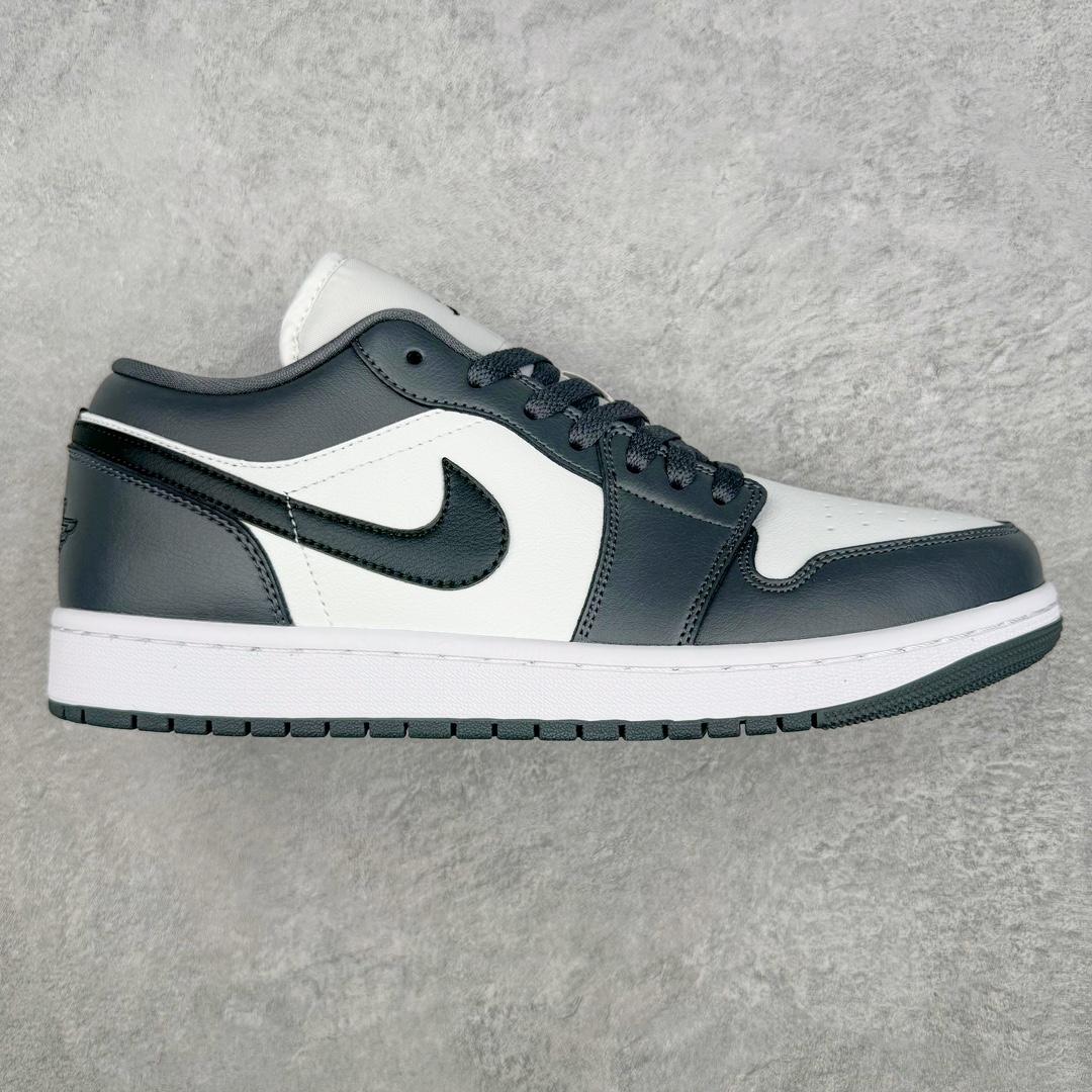 💰180 ＃K版 Air Jordan AJ1 Low 低帮 深灰色 DC0774-102 全新流水线出品 DT版本唯一平替选择 市场第二梯队最强版 全部原鞋开发 原楦原纸板开发 全鞋电脑针车 原厂内置全掌气垫 原盒内在原标 唯一Zp原版鞋带绑法 免检产品 全新2022版型 全头层皮料 完美零毛边处理 原厂配置全掌气垫 价格定位良心 几十个配色陆续出货 SIZE：36 36.5 37.5 38 38.5 39 40 40.5 41 42 42.5 43 44 44.5 45 46 47.5 编码：by2936050-运动鞋