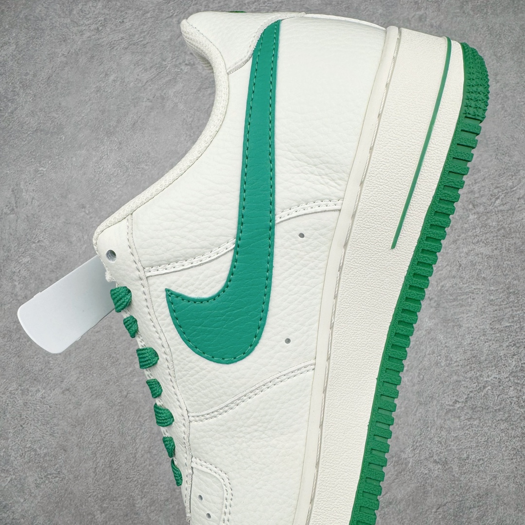 图片[7]-💰140 ＃福利特价‼NK Air Force 1´07 Low 空军一号低帮百搭休闲运动板鞋 柔软、弹性十足的缓震性能和出色的中底设计 横跨复古与现代的外型结合 造就出风靡全球三十多年的Force 1 直到今天还深受青睐 SIZE：35.5 36 36.5 37.5 38 38.5 39 40 40.5 41 42 42.5 43 44 44.5 45 编码：Sby2936010-运动鞋