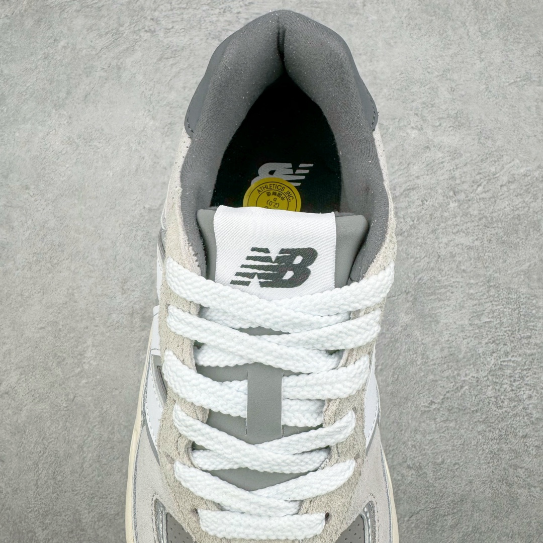 图片[5]-💰120 ＃福利特价‼New Balance/新百伦 NB5740系列复古休闲运动跑鞋 特别以1988年首度面世的经典574作为设计蓝本 保留574简约易衬的80s鞋型轮廓 同时再加以向90年代特立独行的抢眼美学致敬 凭借多种严选的优质素材重塑出让人耳目一新又充满层次感的革新中低结构 另一方面 为呼应90年代的巨大化潮流 鞋侧也点题采用了相应的巨大化N字Logo 并且加上反光细节点缀 再结合同样启发自574并经过改良的抓地鞋底 可谓集结两大年代的注目设计元素 尺码：36 36.5 37 37.5 38 38.5 39 40 40.5 41 42 42.5 43 44 45 编码：by1936090-运动鞋