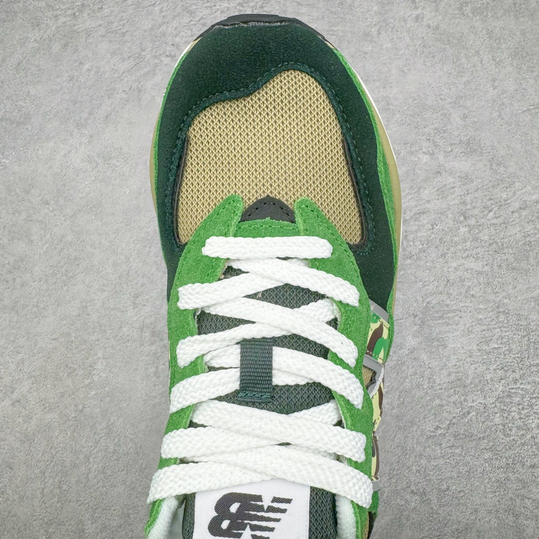 图片[4]-💰120 ＃福利特价‼New Balance/新百伦 NB5740系列复古休闲运动跑鞋 特别以1988年首度面世的经典574作为设计蓝本 保留574简约易衬的80s鞋型轮廓 同时再加以向90年代特立独行的抢眼美学致敬 凭借多种严选的优质素材重塑出让人耳目一新又充满层次感的革新中低结构 另一方面 为呼应90年代的巨大化潮流 鞋侧也点题采用了相应的巨大化N字Logo 并且加上反光细节点缀 再结合同样启发自574并经过改良的抓地鞋底 可谓集结两大年代的注目设计元素 尺码：36 36.5 37 37.5 38 38.5 39 40 40.5 41 42 42.5 43 44 45 编码：by1936090-运动鞋