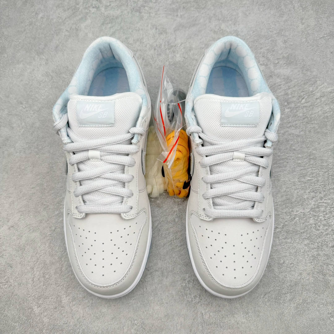 图片[2]-零售💰330 ＃G版纯原 Concepts x NK SB Dunk Low \”White Lobster\” 联名白龙虾 FD8776-100 独家原厂航空铝磨具打磨大底 鞋头坡度极致还原 原盒原配 圈内天花板工艺 原厂冲刀 超高清洁度 全鞋零毛边皮料切割 全套原楦原模倾力打造完美版型 采用原厂百宏鞋带以及原厂百宏织唛舌标 内标可供原厂几率过验 原厂中底布黄色点胶 原厂中底布拉帮走线遵循公司‼️SIZE：35.5 36 36.5 37.5 38 38.5 39 40 40.5 41 42 42.5 43 44 44.5 45 46 47.5 编码：by3936030-运动鞋