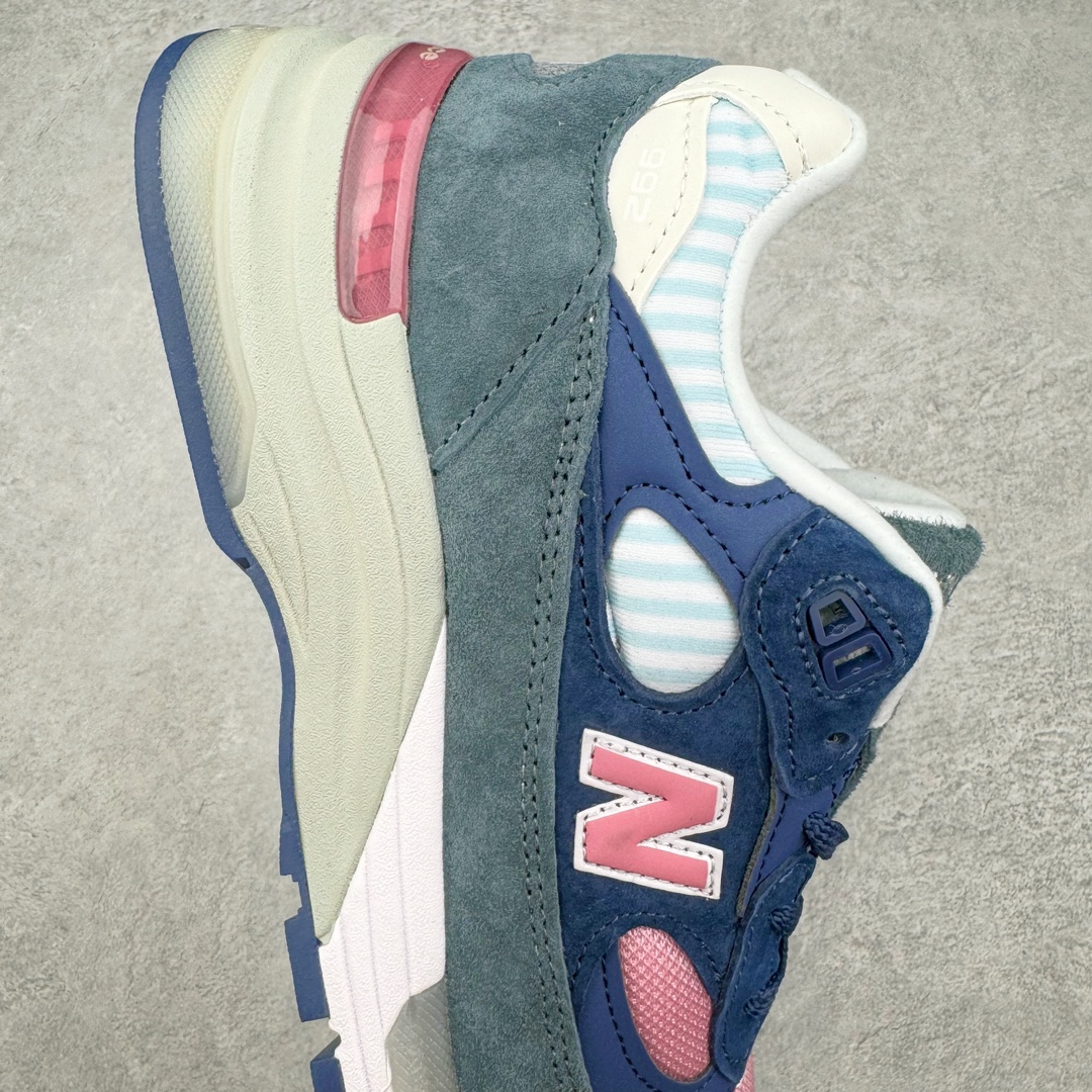 图片[6]-💰210 New Balance 新百伦NB992总统复古慢跑鞋 正确3M反光细节 原楦原纸版开发 正确6层组合底模精密开发 后跟透明TPU水晶装饰条稳固 沿用了引以为傲的跑鞋手工技艺 采用猪皮绒面并包裹局部透气网面的鞋身设计 菱网鞋舌上刻有New Balance USA 鞋面依旧身着经典的大热之灰 彰显了其高端的品质身份 尺码：36 37 37.5 38 38.5 39 40 40.5 41.5 42 42.5 43 44 45 编码：Jby2936080-运动鞋