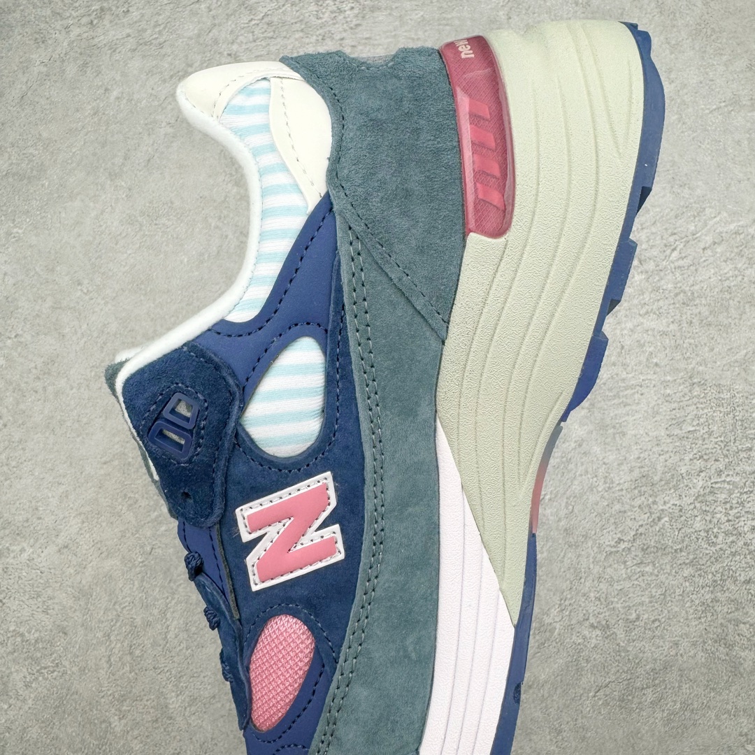 图片[7]-💰210 New Balance 新百伦NB992总统复古慢跑鞋 正确3M反光细节 原楦原纸版开发 正确6层组合底模精密开发 后跟透明TPU水晶装饰条稳固 沿用了引以为傲的跑鞋手工技艺 采用猪皮绒面并包裹局部透气网面的鞋身设计 菱网鞋舌上刻有New Balance USA 鞋面依旧身着经典的大热之灰 彰显了其高端的品质身份 尺码：36 37 37.5 38 38.5 39 40 40.5 41.5 42 42.5 43 44 45 编码：Jby2936080-运动鞋