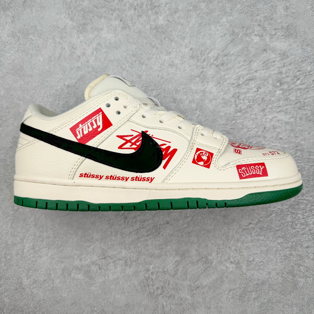 💰200 ＃S版 NK Dunk Low 海外定制配色 大厂出品 极力推荐 原装头层材料 独家版型蒸餾加工帶來的是更好的视觉和脚感体验大厂纯原品质出货 清洁度 电绣工艺 皮料切割干净无任何毛边 细节完美 SIZE：36 36.5 37.5 38 38.5 39 40 40.5 41 42 42.5 43 44 44.5 45 46 47.5 编码：Sby2936070-运动鞋