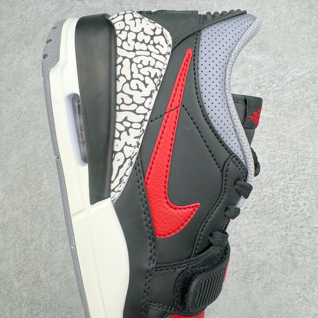 图片[6]-💰190 ＃PB Air Jordan Legacy AJ312 Low 低帮复古篮球鞋 黑红 CD9054-006 市场最强独一档产物 全套原纸板楦头开发 原厂大底磨具加持立体防滑纹理 原档数据后跟TPU子母扣魔术贴 原装可视Air Sole气垫 原汁原味最完美的312代版型 唯一正确鞋头趴度弧度高度鞋身腰线 进口港宝加持 后跟自然饱满 全鞋荧光划线卡点 追求极致完美 每一双都是工艺品 多重QC质检 超越公司货的品控标准 实实在在的免检产品 鞋身采用了皮革材质打造 横跨鞋面的魔术贴十分吸睛 侧面的Swoosh Logo的一部分被鞋面遮挡了一部分 颇具玩味 魔术贴上标有NK标识 而鞋舌上是Jordan的经典红色飞翼Logo 后跟和鞋底均采用了AJ3的设计 后跟上同样也使用了经典的爆裂纹图案 SIZE：36 36.5 37.5 38 38.5 39 40 40.5 41 42 42.5 43 44 44.5 45 46 47.5 编码：by2936060-运动鞋