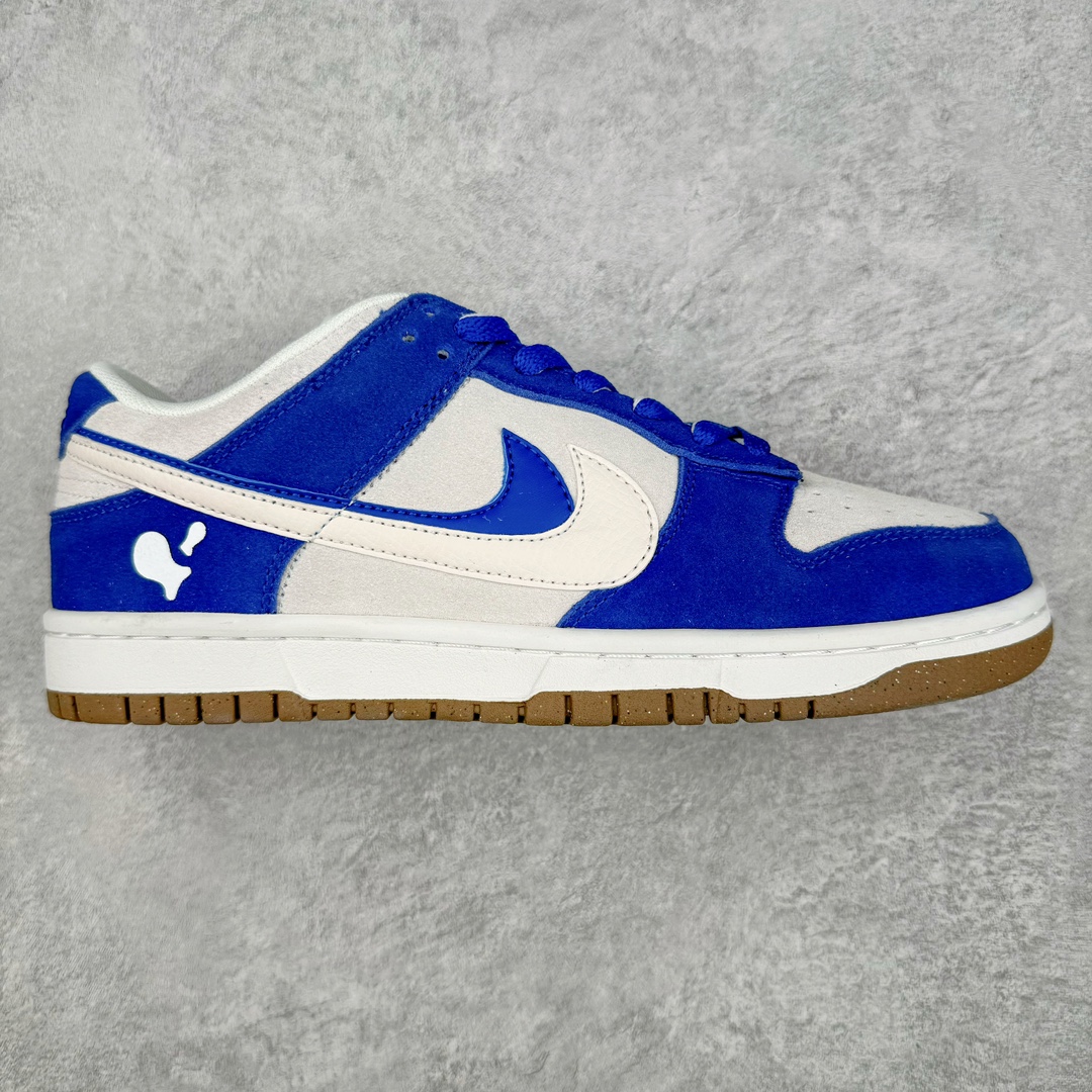 图片[6]-＃yh纯原福利 NK Dunk Low SE 85 双钩复古休闲板鞋 DO9457 口碑大厂出品 品控大底版型不断改良更新品质稳定 全套原纸板楦头开发 确保原汁原味 完美呈现DUNK版型 原厂玻璃冲刀 超高清洁度 全鞋零毛边皮料切割 采用绒面革材质 鞋身左右侧均配有皮革质双 Swoosh 兰色搭配上白色 85年纪念标放在鞋舌的位置 简洁干净的配色设计 绝对是日常出街上脚的不二选择 尺码：36 36.5 37.5 38 38.5 39 40 40.5 41 42 42.5 43 44 44.5 45 46-选品中心