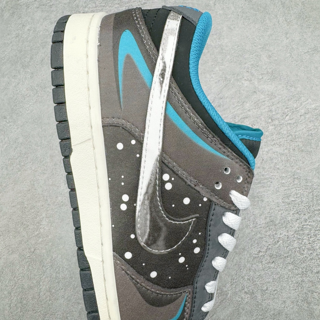 图片[6]-💰200 ＃S版 NK Dunk Low 海外定制配色 大厂出品 极力推荐 原装头层材料 独家版型蒸餾加工帶來的是更好的视觉和脚感体验大厂纯原品质出货 清洁度 电绣工艺 皮料切割干净无任何毛边 细节完美 SIZE：36 36.5 37.5 38 38.5 39 40 40.5 41 42 42.5 43 44 44.5 45 46 47.5 编码：Sby2936070-运动鞋