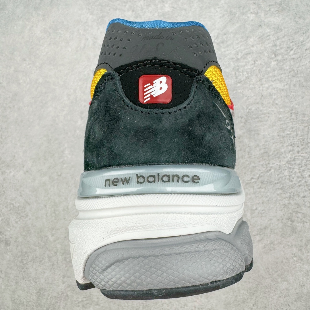 图片[8]-💰210 New Balance 新百伦NB992总统复古慢跑鞋 正确3M反光细节 原楦原纸版开发 正确6层组合底模精密开发 后跟透明TPU水晶装饰条稳固 沿用了引以为傲的跑鞋手工技艺 采用猪皮绒面并包裹局部透气网面的鞋身设计 菱网鞋舌上刻有New Balance USA 鞋面依旧身着经典的大热之灰 彰显了其高端的品质身份 尺码：36 37 37.5 38 38.5 39 40 40.5 41.5 42 42.5 43 44 45 编码：Jby2936080-运动鞋