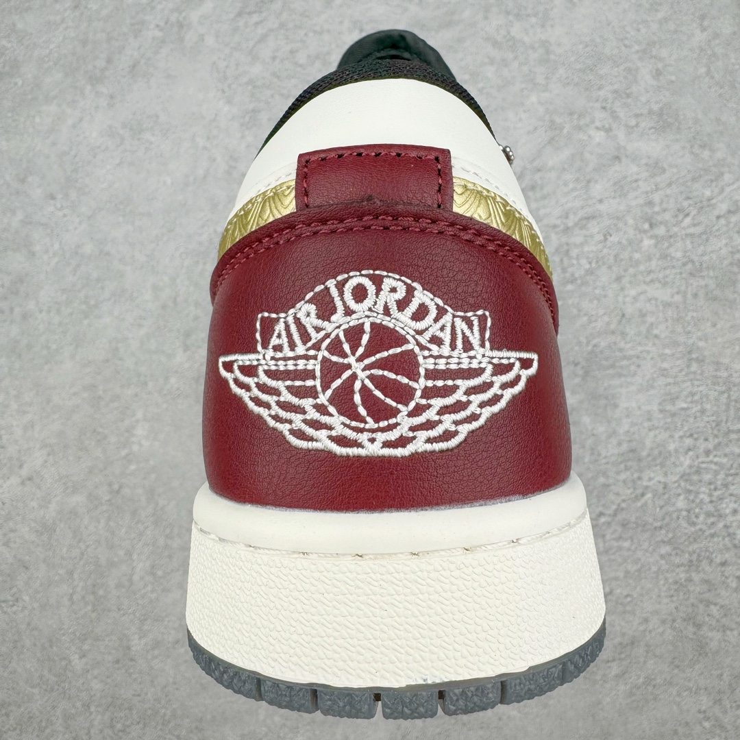 图片[8]-💰180 Air Jordan AJ1 Low 低帮 CNY龙年限定 白红金 FJ5735-100 全新流水线出品 DT版本唯一平替选择 市场第二梯队最强版 全部原鞋开发 原楦原纸板开发 全鞋电脑针车 原厂内置全掌气垫 原盒内在原标 唯一Zp原版鞋带绑法 免检产品 全新2022版型 全头层皮料 完美零毛边处理 原厂配置全掌气垫 价格定位良心 几十个配色陆续出货 SIZE：36 36.5 37.5 38 38.5 39 40 40.5 41 42 42.5 43 44 44.5 45 46 47.5 编码：Sby2936050-运动鞋