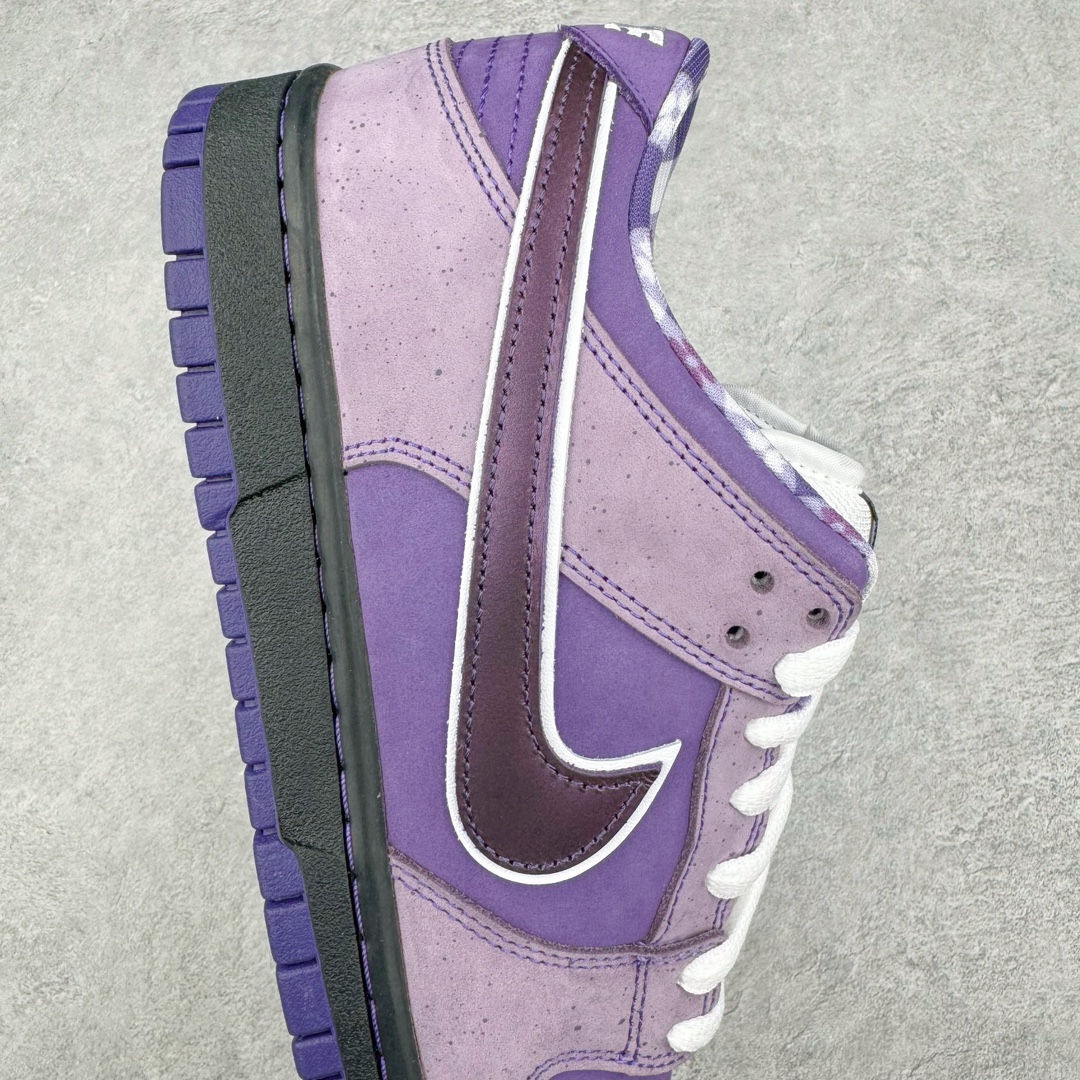 图片[6]-零售💰330 ＃G版纯原 Concepts x NK SB Dunk Low \”Purple Lobster\” 联名紫龙虾 BV1310-555 独家原厂航空铝磨具打磨大底 鞋头坡度极致还原 原盒原配 圈内天花板工艺 原厂冲刀 超高清洁度 全鞋零毛边皮料切割 全套原楦原模倾力打造完美版型 采用原厂百宏鞋带以及原厂百宏织唛舌标 内标可供原厂几率过验 原厂中底布黄色点胶 原厂中底布拉帮走线遵循公司‼️SIZE：35.5 36 36.5 37.5 38 38.5 39 40 40.5 41 42 42.5 43 44 44.5 45 46 47.5 编码：by3936030-运动鞋