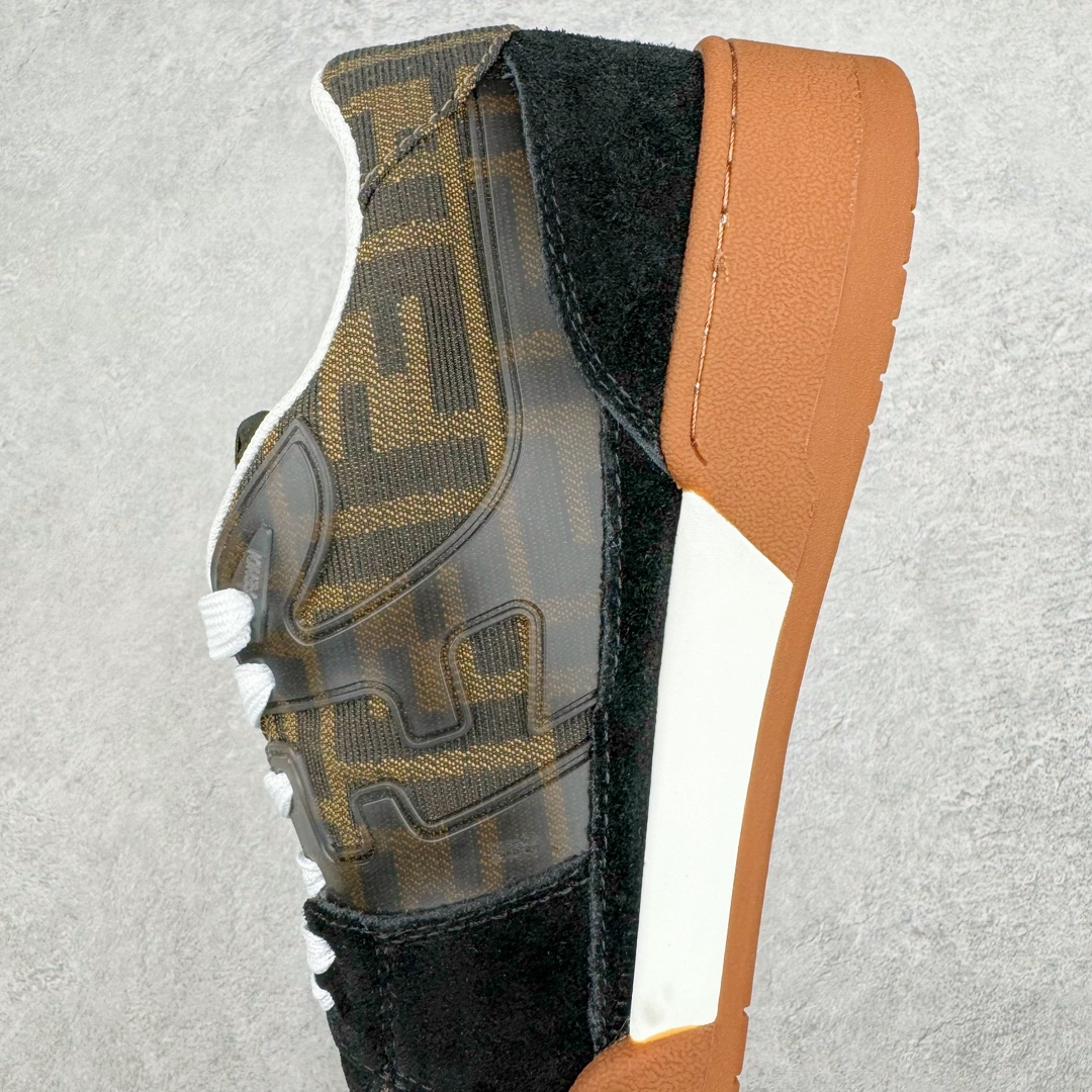 图片[7]-＃S版纯原 FENDI 芬迪 Match sneaters低帮运动鞋 独家定制 全身20几个细节点全部做到一致还原 吊打市面所有版本 独家原装套装配件官方同源 渠道原装订单 全套专柜包装物及配件#鞋底嵌入核心防伪芯片感应装置 FENDI芬迪match最新爆款情侣款运动鞋板鞋原版购入 高工艺无缝细空胶技术 贴楦误差0.05mm,鞋底采用固特异内外锁死工艺 最大限度弯折永不开胶 原鞋一致效果环保无味 鞋面采用麂皮和皮革拼接组合 logo内里采用毛巾绒里 上脚超级柔软 轻便 舒适搭配卫衣 尺码：35 36 37 38 39 40 41 42 43 44 45-选品中心