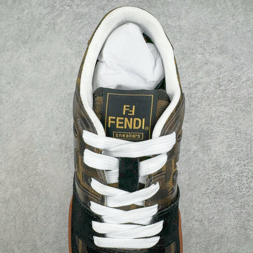 图片[5]-＃S版纯原 FENDI 芬迪 Match sneaters低帮运动鞋 独家定制 全身20几个细节点全部做到一致还原 吊打市面所有版本 独家原装套装配件官方同源 渠道原装订单 全套专柜包装物及配件#鞋底嵌入核心防伪芯片感应装置 FENDI芬迪match最新爆款情侣款运动鞋板鞋原版购入 高工艺无缝细空胶技术 贴楦误差0.05mm,鞋底采用固特异内外锁死工艺 最大限度弯折永不开胶 原鞋一致效果环保无味 鞋面采用麂皮和皮革拼接组合 logo内里采用毛巾绒里 上脚超级柔软 轻便 舒适搭配卫衣 尺码：35 36 37 38 39 40 41 42 43 44 45-选品中心