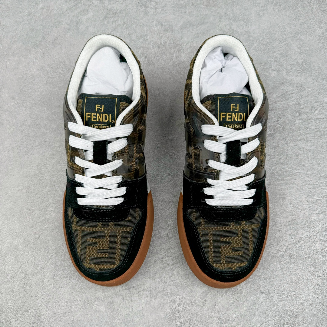 图片[2]-＃S版纯原 FENDI 芬迪 Match sneaters低帮运动鞋 独家定制 全身20几个细节点全部做到一致还原 吊打市面所有版本 独家原装套装配件官方同源 渠道原装订单 全套专柜包装物及配件#鞋底嵌入核心防伪芯片感应装置 FENDI芬迪match最新爆款情侣款运动鞋板鞋原版购入 高工艺无缝细空胶技术 贴楦误差0.05mm,鞋底采用固特异内外锁死工艺 最大限度弯折永不开胶 原鞋一致效果环保无味 鞋面采用麂皮和皮革拼接组合 logo内里采用毛巾绒里 上脚超级柔软 轻便 舒适搭配卫衣 尺码：35 36 37 38 39 40 41 42 43 44 45-选品中心