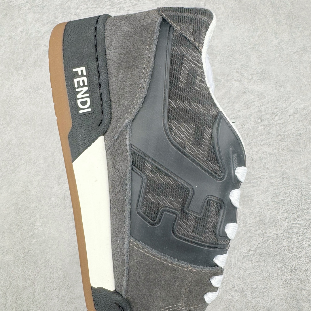 图片[6]-＃S版纯原 FENDI 芬迪 Match sneaters低帮运动鞋 独家定制 全身20几个细节点全部做到一致还原 吊打市面所有版本 独家原装套装配件官方同源 渠道原装订单 全套专柜包装物及配件#鞋底嵌入核心防伪芯片感应装置 FENDI芬迪match最新爆款情侣款运动鞋板鞋原版购入 高工艺无缝细空胶技术 贴楦误差0.05mm,鞋底采用固特异内外锁死工艺 最大限度弯折永不开胶 原鞋一致效果环保无味 鞋面采用麂皮和皮革拼接组合 logo内里采用毛巾绒里 上脚超级柔软 轻便 舒适搭配卫衣 尺码：35 36 37 38 39 40 41 42 43 44 45-选品中心