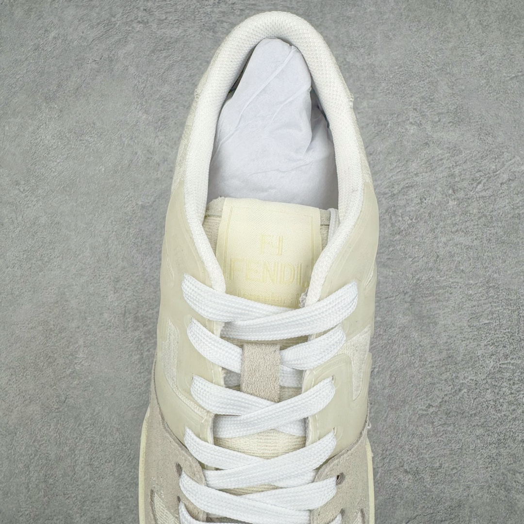 图片[5]-＃S版纯原 FENDI 芬迪 Match sneaters低帮运动鞋 独家定制 全身20几个细节点全部做到一致还原 吊打市面所有版本 独家原装套装配件官方同源 渠道原装订单 全套专柜包装物及配件#鞋底嵌入核心防伪芯片感应装置 FENDI芬迪match最新爆款情侣款运动鞋板鞋原版购入 高工艺无缝细空胶技术 贴楦误差0.05mm,鞋底采用固特异内外锁死工艺 最大限度弯折永不开胶 原鞋一致效果环保无味 鞋面采用麂皮和皮革拼接组合 logo内里采用毛巾绒里 上脚超级柔软 轻便 舒适搭配卫衣 尺码：35 36 37 38 39 40 41 42 43 44 45-选品中心