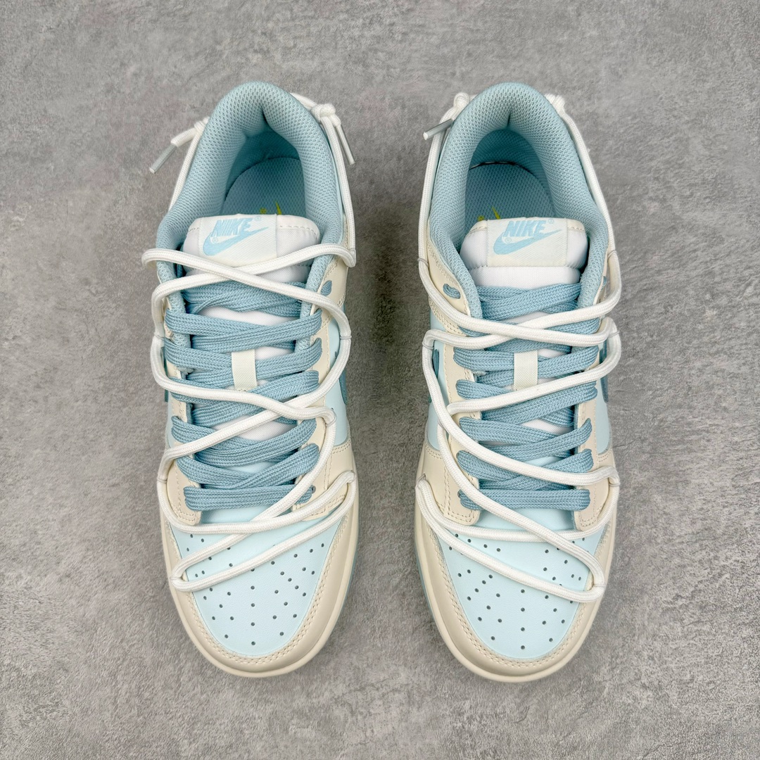 图片[2]-零售💰190 ＃YC纯原福利‼NK Dunk Low 海盐奶盖  沙白色 DD1503-123 定制系列天花板 无原鞋不开发 全系列得物原鞋一比一校对开发 配色持续更新中 终端对接 优势输出 全套原厂楦头原纸板数据档案倾力打造 原汁原味莞产 极致还原 圈内最强针车工艺 高端零售指定版 广东原厂配套原盒原标 鞋盒分三个尺码段 原厂冲刀 超高清洁度 全鞋零毛边皮料切割 采用原厂百宏鞋带以及原厂百宏织唛舌标 内标可供原厂几率过验 进口原装条纹中底布 四线拉帮白色点胶 原厂拉帮手法遵循公司 原厂电绣 极致还原 SIZE：35.5 36 36.5 37.5 38 38.5 39 40 40.5 41 42 42.5 43 44 44.5 45 46 47.5 编码：by1936090-运动鞋