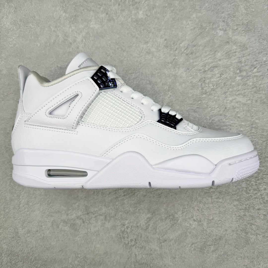 💰240 ＃PB Air Jordan AJ4 Retro 白紫 CT8527-115 耗时半年巨作 40余配色陆续出货 全套原纸板楦头开发 调试30余版 确保原汁原味完美呈现四代版型 一比一鞋头弧度高度趴度鞋身弧度 此版本只针对中端市场 皮料材质有所更替 其他数据细节工艺流程均保持公司一致 细节品控鞋型随意秒杀市面3XX 4XX 原厂TPU网格鞋带扣 正确内里网布 菱角分明不变形无多余毛边 柔软性质感一致于原鞋 原厂织唛标 原厂飞人电绣工艺 独家绑鞋带手法 印刷中底布 四线拉帮 米色美纹纸贴合固定 进口港宝加持 后跟自然饱满 全鞋荧光划线卡点 追求极致完美 每一双都是工艺品 多重QC质检 超越公司货的品控标准 实实在在的免检产品 尺码：40 40.5 41 42 42.5 43 44 44.5 45 46 47.5 48.5 编码：by3936010-运动鞋