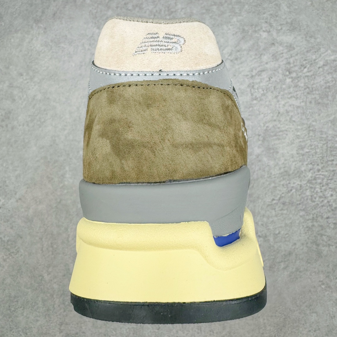 图片[8]-＃K版纯原 New Balance M998 Made in USA NB新百伦高端美产血统系列经典复古休闲运动慢跑鞋 NB998 诞生于 1993 年，作为第一双使用 ABZORB 缓冲材料的鞋款，一经发售就受到大量消费者的热烈追捧，如今已经成为了历久不衰的经典代表鞋款之一。原楦原数据开发版型 以优质面料制成鞋面结构。鞋面采用经典网眼布材质，辅以绒面革覆盖，带来更加清爽舒适的穿着体验。鞋舌上标记的 \\\”998\\\” 字样增强鞋款辨识度的同时，为鞋款注入更多动人细节。鞋款采用 ABZORB 缓冲材料的中底，通过缓冲和压缩阻力相结合来吸收冲击，稳定性高，不易打滑，助你畅享舒适有型的运动体验。采用猪巴革组合网织鞋面材质 后跟嵌入TPU装饰条稳固 升级原装5层独立私模 尺码：36 36.5 37 38 39.5 40 40.5 41.5 42 42.5 43 44 44.5 45-选品中心