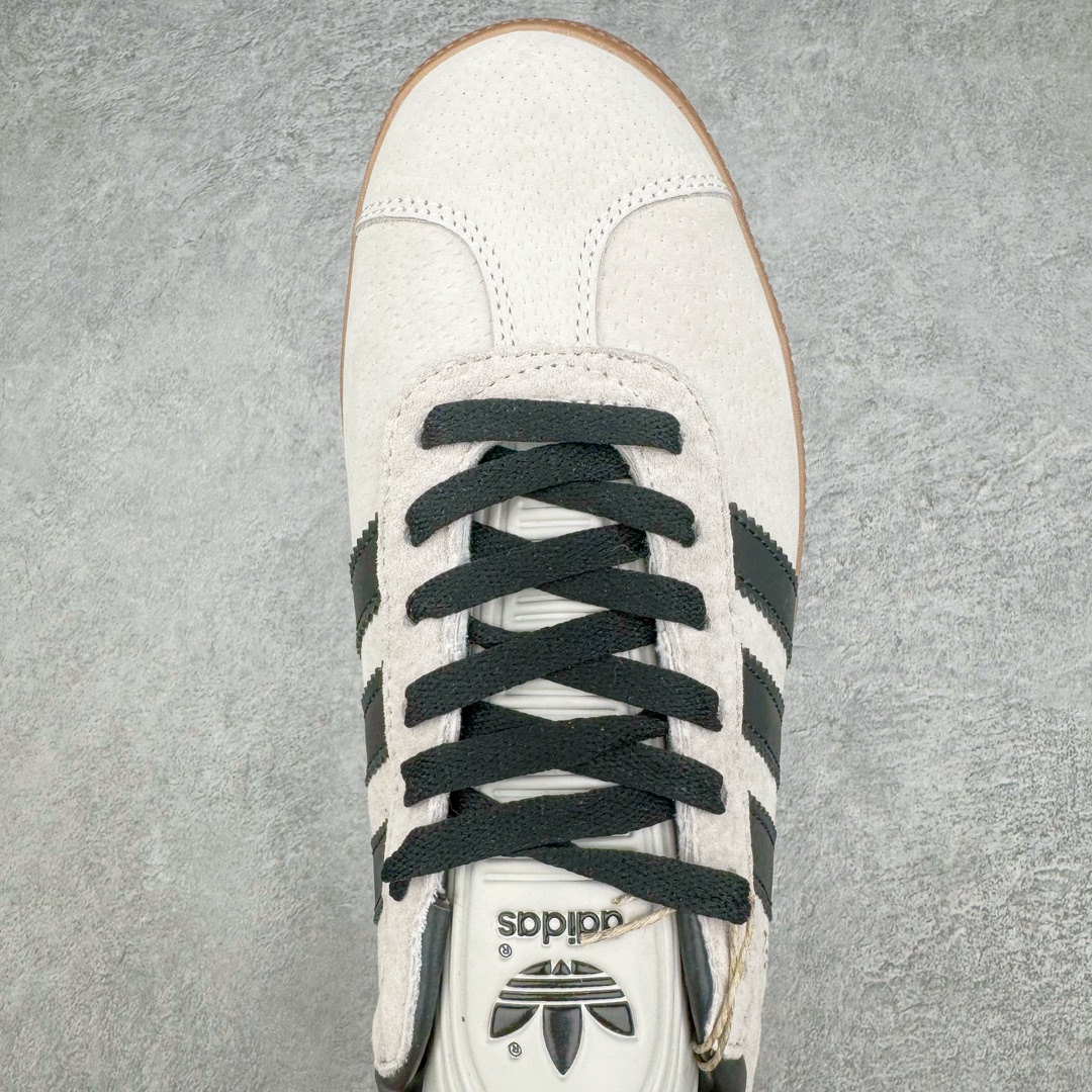 图片[4]-💰150 AD Gazelle Indoor Trainers 羚羊内训系列低帮复古百搭休闲运动德训风板鞋 IG6199 90年代经典的复刻版！自60年代以足球训练鞋面世以来,Gazelle就以其经典设计席卷全球。1991年版本的复刻,再造经典Gazelle。采用皮革打造,搭配浊色细节,让这款经典更加简约。尺码：36 36⅔ 37⅓ 38 38⅔ 39⅓ 40 40⅔ 41⅓ 42 42⅔ 43⅓ 44 45 编码：Xby2936020-运动鞋