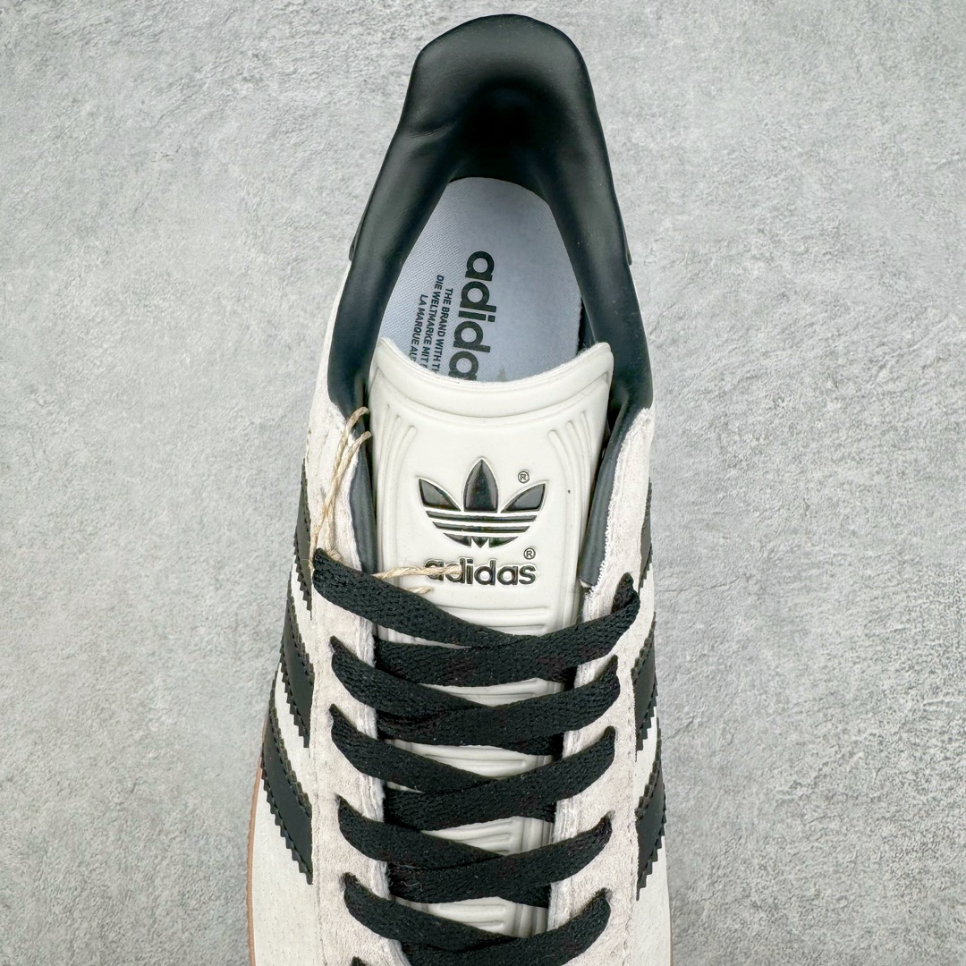 图片[5]-💰150 AD Gazelle Indoor Trainers 羚羊内训系列低帮复古百搭休闲运动德训风板鞋 IG6199 90年代经典的复刻版！自60年代以足球训练鞋面世以来,Gazelle就以其经典设计席卷全球。1991年版本的复刻,再造经典Gazelle。采用皮革打造,搭配浊色细节,让这款经典更加简约。尺码：36 36⅔ 37⅓ 38 38⅔ 39⅓ 40 40⅔ 41⅓ 42 42⅔ 43⅓ 44 45 编码：Xby2936020-运动鞋