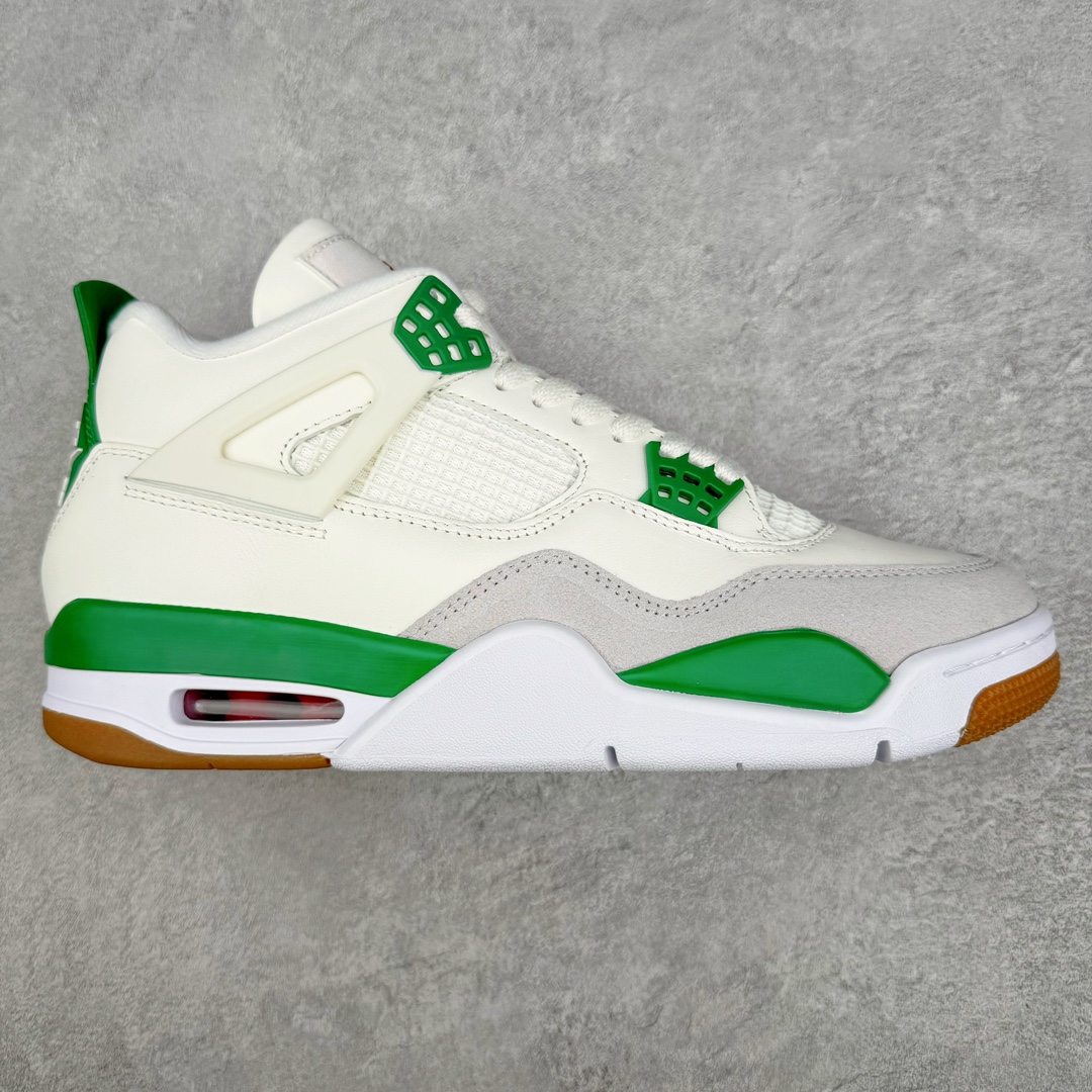 特价💰199
＃S版纯原 NK SB x Air Jordan AJ4 联名绿松石 白绿 DR5415-103 原鞋开发原楦原纸板同源开发 完美呈现乔4的版型 内侧正确双色网格 还原细节 原厂皮料 正确气垫颜色 正确网格工艺 正确拉帮工艺 全鞋原装材料制作 原档案原模具打造 支持全方位与正品对比 SIZE：36 36.5 37.5 38 38.5 39 40 40.5 41 42 42.5 43 44 44.5 45 46 47.5 
编码：1by2936040