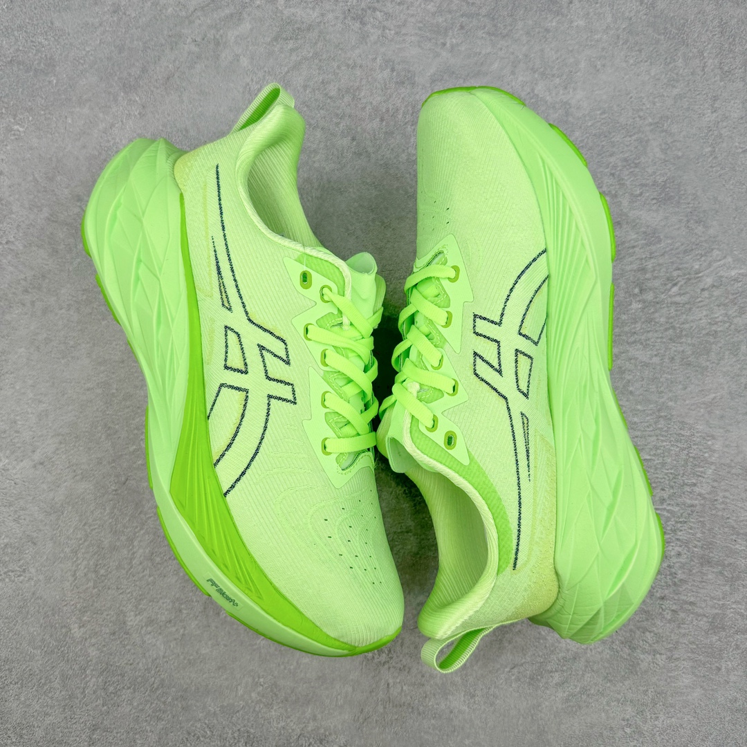 图片[3]-💰200 ASICS NOVABLAST 4 亚瑟士舒适缓震跑鞋 鞋面从NOVABLAST 3的工程网眼升级为一片式轻量编织设计 提升了跑鞋的透气性 并配备结构鞋舌 进一步提升透气性的同时减少鞋舌滑动 从而实现更好的包裹感 后跟结构也是亮点之一 不仅提升了稳定性 还能给跑者提供更强支撑 上脚舒适度非常明显 无论如何跑跳晃动 双脚都被包裹的非常服帖舒适 同时前脚掌有足够空间 中足又很贴合 后跟高度和弧度也都非常舒适 从NOVABLAST 4 采用全新FF BLAST PLUS ECO轻量高能回弹泡棉材料 这是一种超过20%的生物基可再生资源 在带给跑者更舒适体验同时助力减轻环境负担 值得关注的是NOVABLAST 4将成为该系列首款贴有CO2e标签的鞋款 以进一步严格贯彻ASICS亚瑟士的可持续发展理念 大底采用了低密度设计的AHAR LO 更大程度增强鞋款耐磨性 提升使用寿命 外底液采用了全新设计 其灵感来源于植物的斐波那契螺旋叶片图案 独特的几何纹路使新一代鞋款的外观更具标志性 中底和大底设计都是为了让跑者获得更大的能量反馈 更强的回弹性 在跑步过程中轻弹畅跑 看配置就能感受到NOVABLAST 4 的优势 高回弹、高缓震、且耐用的综合长跑训练鞋 尺码：36 37 38 39 39.5 40 40.5 41.5 42 42.5 43.5 44 45 编码：Xby2936070-运动鞋