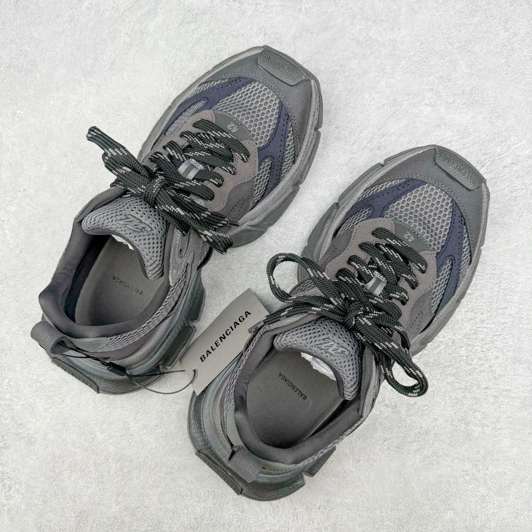 图片[3]-＃总裁特价福利 BALENCIAGA 3XL Sneakers 巴黎世家十代升级版网布系带低帮走秀复古老爹鞋 全套原纸板楦头开发 最原汁原味的灵魂版型 全鞋荧光划线卡点 胶水把控整洁度追求极致完美 每一双都是工艺品 多重QC质检 超越公司货的品控标准 实实在在的免检产品 原盒原配 正确字体电绣 粗细、位置、大小正确 侧边TPU 透气孔匹配意产原版 正确分离大底 TPU软底 原版一致大底LOGO 立体感十足 原厂皮料水洗做旧 采购原厂网纱 不含皮革 网布材料和聚氨酯 磨损效果 鞋头边缘和后帮 Balenciaga 徽标 鞋面和后跟凸印尺码 鞋舌 3XL 橡胶品牌标识和反光细节 鞋帮拉袢和鞋舌拉祥 配反光细节 备用鞋带在鞋履前侧 可在穿着前取下 便于不同造型搭配 偏大一码 尺码：35 36 37 38 39 40 41 42 43 44 45-选品中心