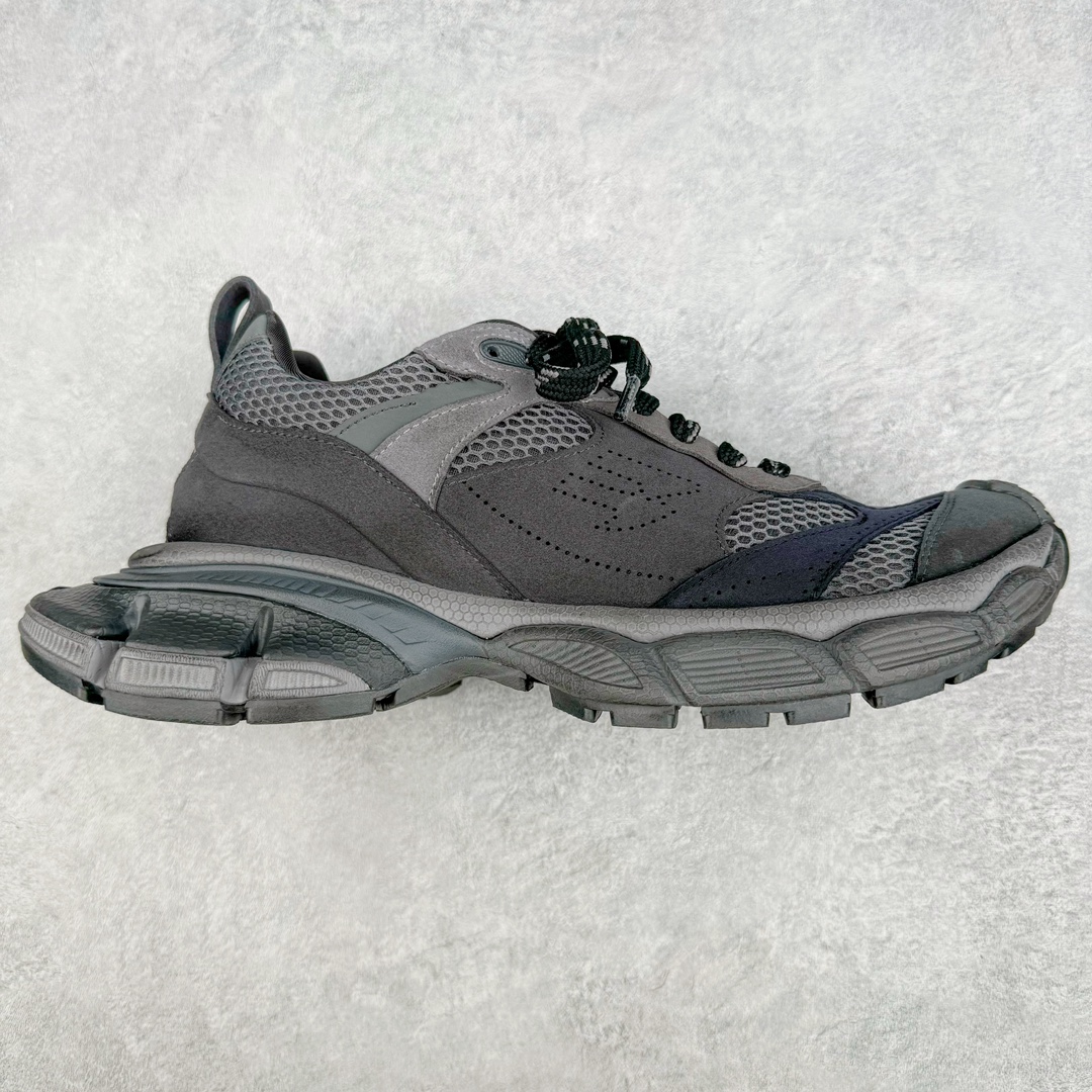 ＃总裁特价福利 BALENCIAGA 3XL Sneakers 巴黎世家十代升级版网布系带低帮走秀复古老爹鞋 全套原纸板楦头开发 最原汁原味的灵魂版型 全鞋荧光划线卡点 胶水把控整洁度追求极致完美 每一双都是工艺品 多重QC质检 超越公司货的品控标准 实实在在的免检产品 原盒原配 正确字体电绣 粗细、位置、大小正确 侧边TPU 透气孔匹配意产原版 正确分离大底 TPU软底 原版一致大底LOGO 立体感十足 原厂皮料水洗做旧 采购原厂网纱 不含皮革 网布材料和聚氨酯 磨损效果 鞋头边缘和后帮 Balenciaga 徽标 鞋面和后跟凸印尺码 鞋舌 3XL 橡胶品牌标识和反光细节 鞋帮拉袢和鞋舌拉祥 配反光细节 备用鞋带在鞋履前侧 可在穿着前取下 便于不同造型搭配 偏大一码 尺码：35 36 37 38 39 40 41 42 43 44 45-选品中心