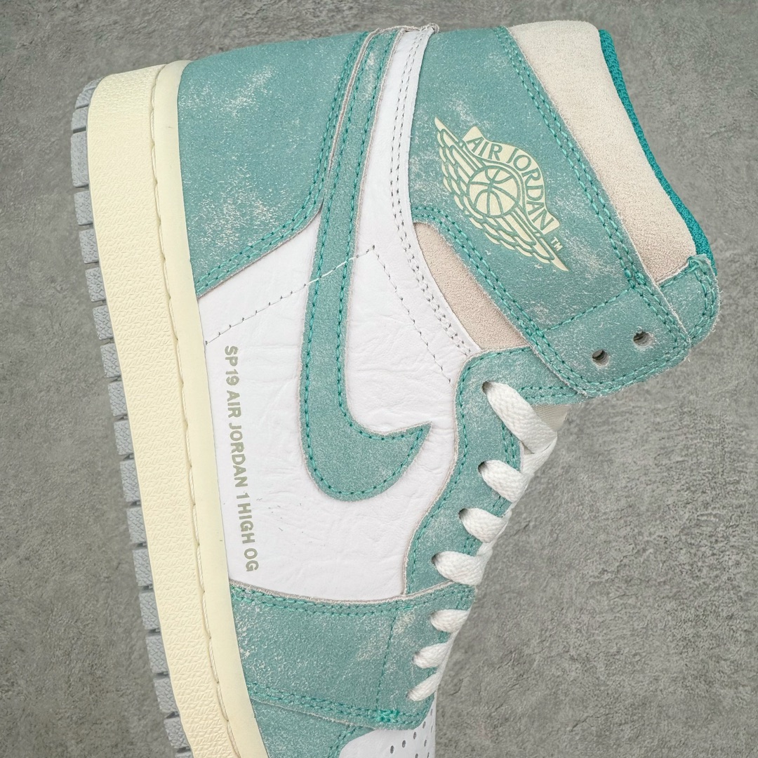 图片[6]-💰220 ＃KZ神版莞产 Air Jordan AJ1 Retro High 高帮蒂芙尼白绿 555088-331 外贸特供批次 终端控货优势输出 新配色不断更新开发 市场中端王者 全套原纸板楦头开发 确保原汁原味 完美呈现一代版型 一比一鞋头弧度高度鞋身弧度 此版本只针对中端市场 细节品控鞋型随意秒杀市面同价位 鞋型完美 不臃肿别扭 头层皮料加持 用料绝不含糊 进口玻璃冲刀皮料裁剪零毛边 电脑针车工艺 超高鞋面清洁度 最高QC检验标准 控制溢胶瑕疵 原盒原配 飞翼3D高频深度立体 工艺方面大到整体鞋型 漏斗收腰 底线拉帮 LOGO立体程度 小到针眼排布 载片对称 冲孔效果 鞋标规范 鞋垫背胶等等 无一不是口碑收割 每双都是一个回头客 SIZE：36 36.5 37.5 38 38.5 39 40 40.5 41 42 42.5 43 44 44.5 45 46 47.5 编码：by2936090-运动鞋