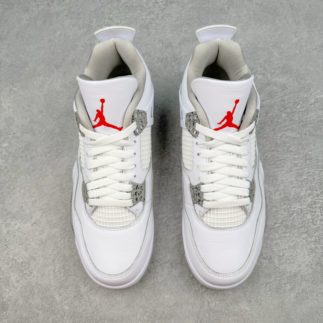 图片[2]-零售💰470 ＃lw纯原 Air Jordan AJ4 Retro 白灰奥利奥 CT8527-100 第一梯队最新批次 细节多次校对改良 接近完美 细节达到可过鉴定标准 耗时半年巨作 全套原纸板楦头开发 原厂特供皮料加持 确保原汁原味 完美呈现四代版型 一比一鞋头弧度高度鞋身弧度 数据细节工艺流程均保持原鞋一致 原厂TPU网格鞋带扣 正确内里网布 菱角分明不变形无多余毛边 柔软性质感一致于原鞋 原厂织唛标 原厂飞人电绣工艺 尾指中部跳三针 独家绑鞋带手法 印刷中底布 四线拉帮 米色美纹纸贴合固定 进口港宝加持 后跟自然饱满 全鞋荧光划线卡点 追求极致完美 每一双都是工艺品 多重QC质检 超越公司货的品控标准 实实在在的免检产品 尺码：40 40.5 41 42 42.5 43 44 44.5 45 46 47.5 48.5 编码：by4936070-运动鞋