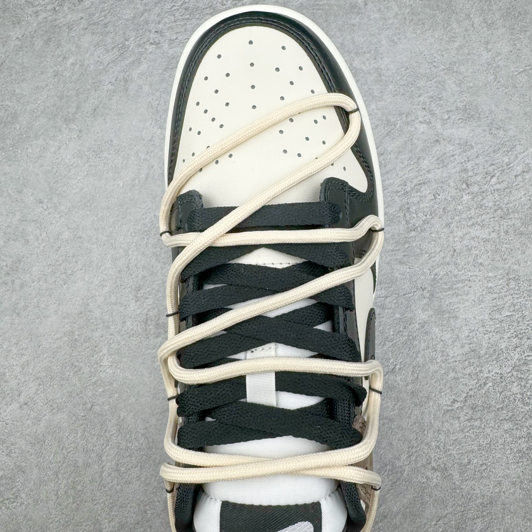 图片[4]-💰230 ＃YC纯原 NK Dunk Low 可可摩卡 黑棕 DD1391-100 定制系列天花板 无原鞋不开发 全系列得物原鞋一比一校对开发 配色持续更新中 终端对接 优势输出 全套原厂楦头原纸板数据档案倾力打造 原汁原味莞产 极致还原 圈内最强针车工艺 高端零售指定版 广东原厂配套原盒原标 鞋盒分三个尺码段 原厂冲刀 超高清洁度 全鞋零毛边皮料切割 采用原厂百宏鞋带以及原厂百宏织唛舌标 内标可供原厂几率过验 进口原装条纹中底布 四线拉帮白色点胶 原厂拉帮手法遵循公司 原厂电绣 极致还原 SIZE：35.5 36 36.5 37.5 38 38.5 39 40 40.5 41 42 42.5 43 44 44.5 45 46 47.5 编码：by3936000-运动鞋