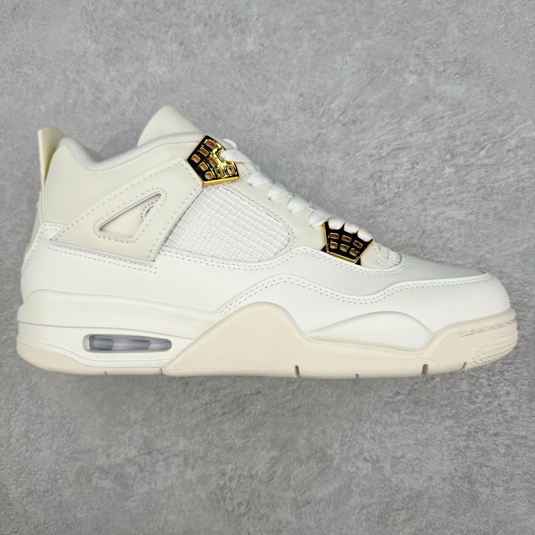 💰240 ＃PB Air Jordan AJ4 Retro 盐白金属扣 AQ9129-170 耗时半年巨作 40余配色陆续出货 全套原纸板楦头开发 调试30余版 确保原汁原味完美呈现四代版型 一比一鞋头弧度高度趴度鞋身弧度 此版本只针对中端市场 皮料材质有所更替 其他数据细节工艺流程均保持公司一致 细节品控鞋型随意秒杀市面3XX 4XX 原厂TPU网格鞋带扣 正确内里网布 菱角分明不变形无多余毛边 柔软性质感一致于原鞋 原厂织唛标 原厂飞人电绣工艺 独家绑鞋带手法 印刷中底布 四线拉帮 米色美纹纸贴合固定 进口港宝加持 后跟自然饱满 全鞋荧光划线卡点 追求极致完美 每一双都是工艺品 多重QC质检 超越公司货的品控标准 实实在在的免检产品 尺码：40 40.5 41 42 42.5 43 44 44.5 45 46 47.5 48.5 编码：by3936010-运动鞋