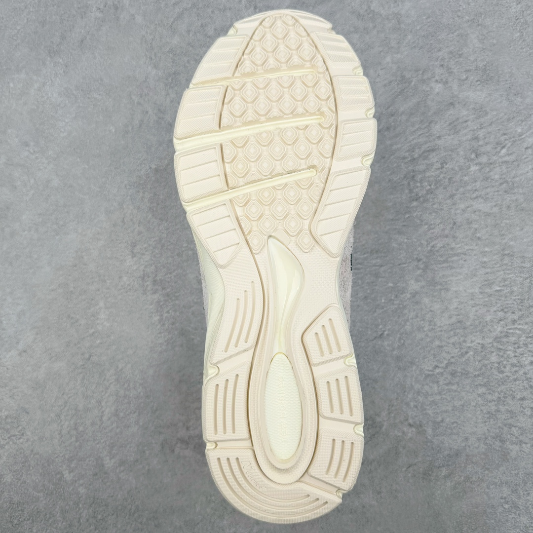 图片[9]-＃K版纯原 New Balance in USA M990V4 新百伦NB系列美产血统经典复古休闲运动百搭老爹跑步鞋 990V4延续了品牌引以为傲的精湛制鞋技艺及经典复古轮廓 同时中底结合新的ACTIVE lite和PU材料 重新诠释ENCAP科技 带来绝佳缓震体验 于细节处 全鞋360度的3M反光设计 及鞋舌固定功能上的提升 配以全新的N标设计更是带来绝佳的用户体验 尺码：36 37 37.5 38 38.5 39 40 40.5 41.5 42 42.5 43 44 44.5 45-选品中心