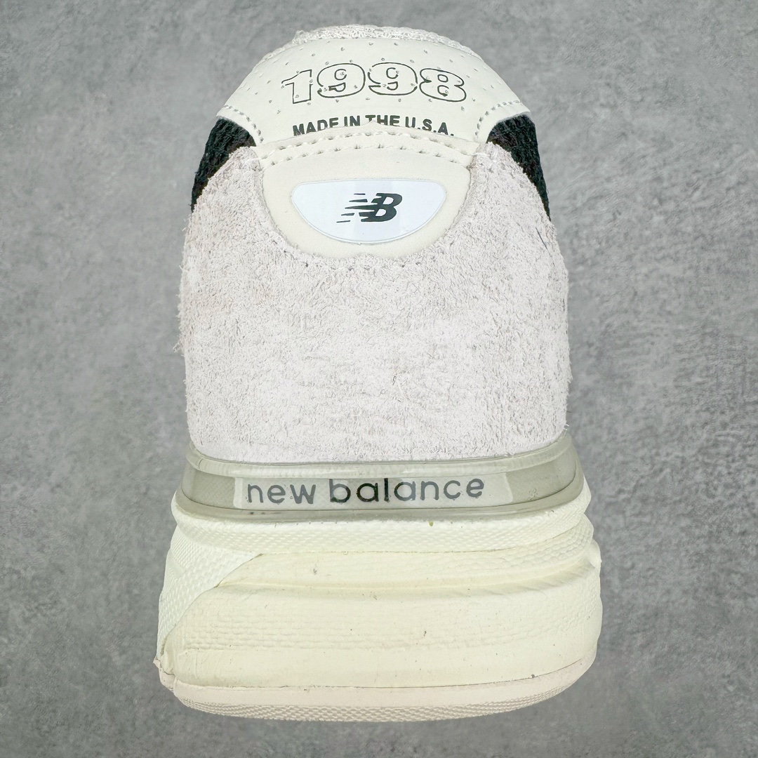 图片[8]-＃K版纯原 New Balance in USA M990V4 新百伦NB系列美产血统经典复古休闲运动百搭老爹跑步鞋 990V4延续了品牌引以为傲的精湛制鞋技艺及经典复古轮廓 同时中底结合新的ACTIVE lite和PU材料 重新诠释ENCAP科技 带来绝佳缓震体验 于细节处 全鞋360度的3M反光设计 及鞋舌固定功能上的提升 配以全新的N标设计更是带来绝佳的用户体验 尺码：36 37 37.5 38 38.5 39 40 40.5 41.5 42 42.5 43 44 44.5 45-选品中心