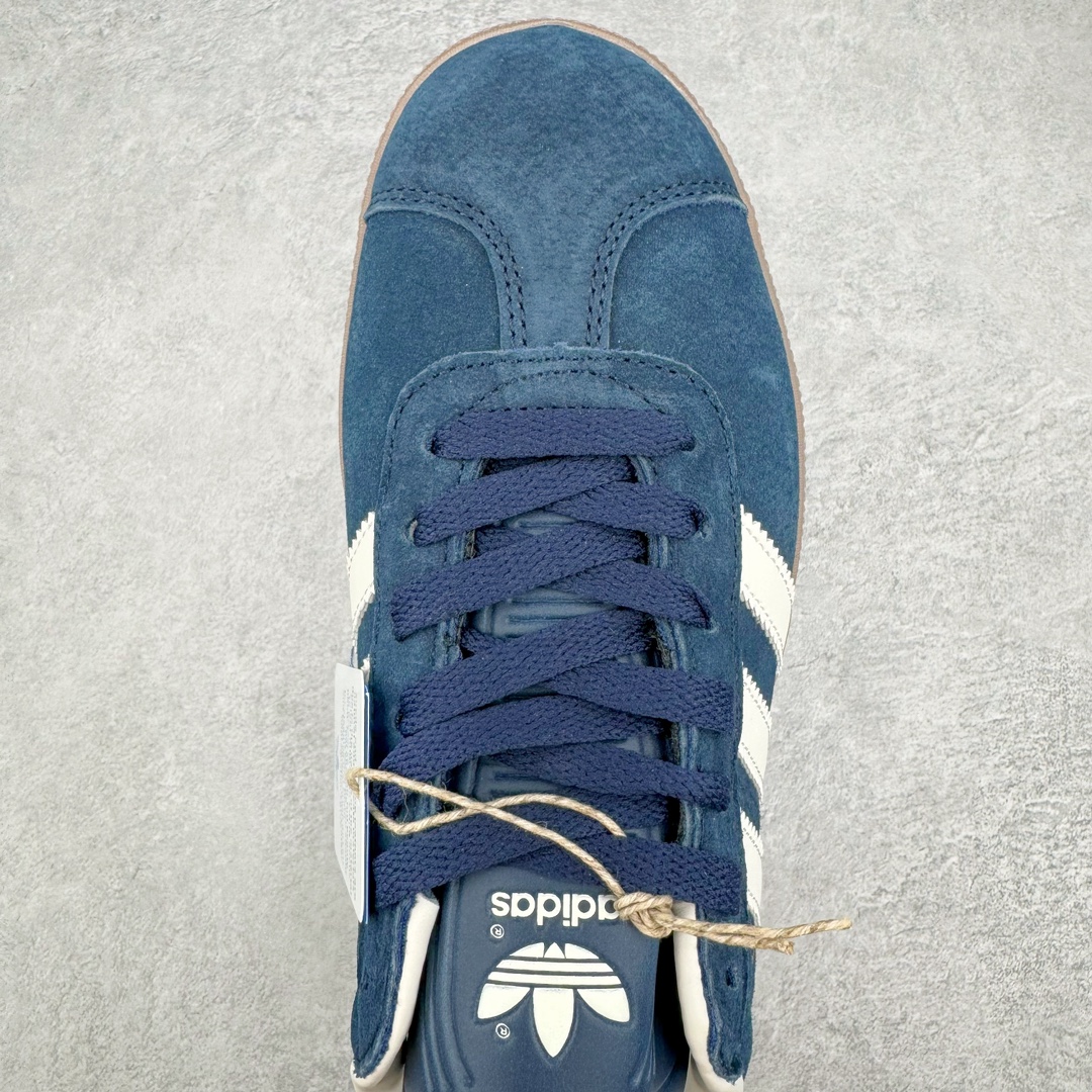 图片[4]-💰140 AD Gazelle Indoor Trainers 羚羊内训系列低帮复古百搭休闲运动德训风板鞋 ID6201 90年代经典的复刻版！自60年代以足球训练鞋面世以来,Gazelle就以其经典设计席卷全球。1991年版本的复刻,再造经典Gazelle。采用皮革打造,搭配浊色细节,让这款经典更加简约。尺码：36 36⅔ 37⅓ 38 38⅔ 39⅓ 40 40⅔ 41⅓ 42 42⅔ 43⅓ 44 45 编码：Xby2936010-运动鞋