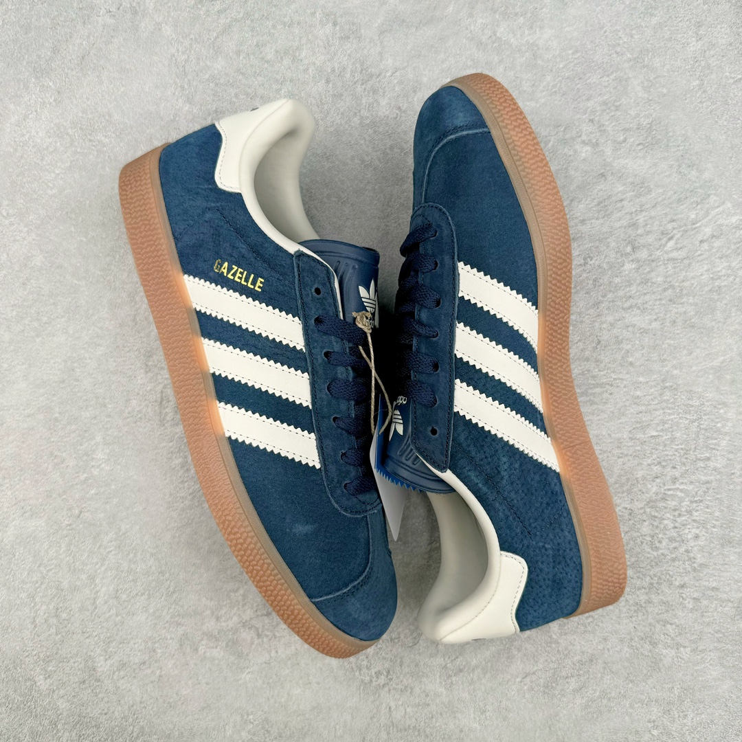 图片[3]-💰140 AD Gazelle Indoor Trainers 羚羊内训系列低帮复古百搭休闲运动德训风板鞋 ID6201 90年代经典的复刻版！自60年代以足球训练鞋面世以来,Gazelle就以其经典设计席卷全球。1991年版本的复刻,再造经典Gazelle。采用皮革打造,搭配浊色细节,让这款经典更加简约。尺码：36 36⅔ 37⅓ 38 38⅔ 39⅓ 40 40⅔ 41⅓ 42 42⅔ 43⅓ 44 45 编码：Xby2936010-运动鞋