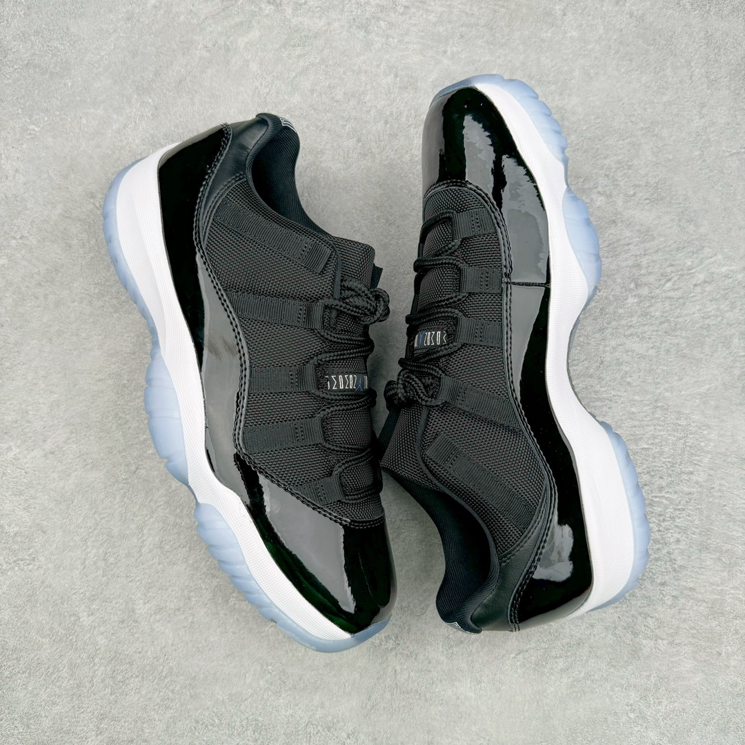 图片[3]-＃Y3纯原 Air Jordan AJ11 Retro Low \\\”Space Jam\\\” 大灌篮低帮 FV5104-004 外贸特供批次 原楦原档案数据开模打造 原厂中底拉帮钢印 原厂漆皮 防冻不开裂 头层皮料 原装鞋撑 水晶大底正确色度色泽 原楦原数据刺绣 原厂车缝走线及对位 毫厘不差 飞人logo采用原数据电脑刺绣 原装正品碳纤维真实碳板 增强抗扭 原内标 原盒标 正确官方原盒 原厂防氧化水晶外底 原厂配套厂全掌solo气垫 独家尺码：40 40.5 41 42 42.5 43 44 44.5 45 45.5 46 47.5 48.5-选品中心