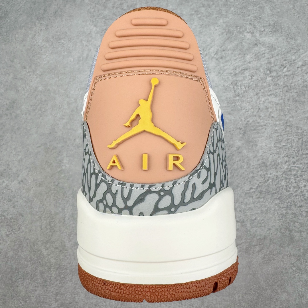 图片[8]-💰220 ＃KZ神版 Air Jordan Legacy AJ312 Low 低帮复古篮球鞋 米灰蓝 HF0746-041 市场最强独一档产物 全套原纸板楦头开发 原厂大底磨具加持立体防滑纹理 原档数据后跟TPU子母扣魔术贴 原装可视Air Sole气垫 原汁原味最完美的312代版型 唯一正确鞋头趴度弧度高度鞋身腰线 进口港宝加持 后跟自然饱满 全鞋荧光划线卡点 追求极致完美 每一双都是工艺品 多重QC质检 超越公司货的品控标准 实实在在的免检产品 鞋身采用了皮革材质打造 横跨鞋面的魔术贴十分吸睛 侧面的Swoosh Logo的一部分被鞋面遮挡了一部分 颇具玩味 魔术贴上标有NK标识 而鞋舌上是Jordan的经典红色飞翼Logo 后跟和鞋底均采用了AJ3的设计 后跟上同样也使用了经典的爆裂纹图案 SIZE：36 36.5 37.5 38 38.5 39 40 40.5 41 42 42.5 43 44 44.5 45 46 47.5 编码：by2936090-运动鞋