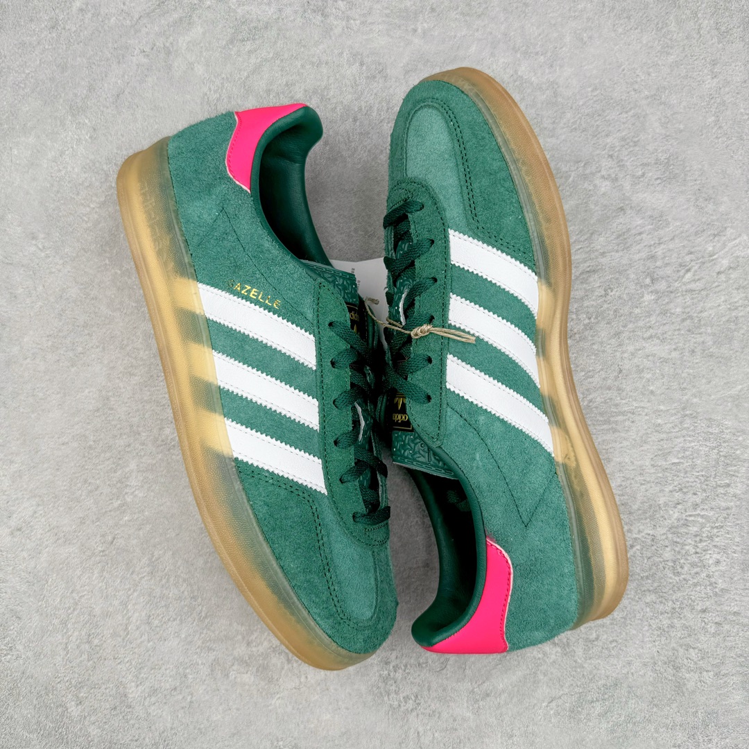 图片[3]-💰190 ＃HP纯原 AD Original Gazelle Indoor Trainers 瞪羚室内鞋系列低帮复古百搭休闲运动德训风板鞋 麂皮生胶底 IG5929 高端零售特供批次 原厂定制长毛翻毛皮组合环保纤维革鞋面材质 内置环保海玻璃鞋垫 外置RB橡胶大底 产品品控稳定性领先行业 原厂全套原楦原纸板冲刀磨具开发 原厂皮料加持 原厂港宝加持定型后跟R度完美 将复古进行到底 简约流畅 三十年不变经典 这款Gazelle运动鞋 无论面料、配色、质感或设计 都只在重现其1991年原款的经典 皮革鞋面 撞色三条纹和鞋跟标的设计 力求呈现90年代的经典复古风潮 Samba火热的同时 也带动了其它的复古鞋型 Gazelle便是其中一只 Gazelle Indoor拥有包边更宽的T字型鞋头 更好的保护运动员的前掌 浓浓的复古氛围感 非常适合现在流行的Cleanfit风格 尺码：35.5 36 36⅔ 37⅓ 38 38⅔ 39⅓ 40 40⅔ 41⅓ 42 42⅔ 43⅓ 44 44⅔ 45 编码：by2936060-运动鞋