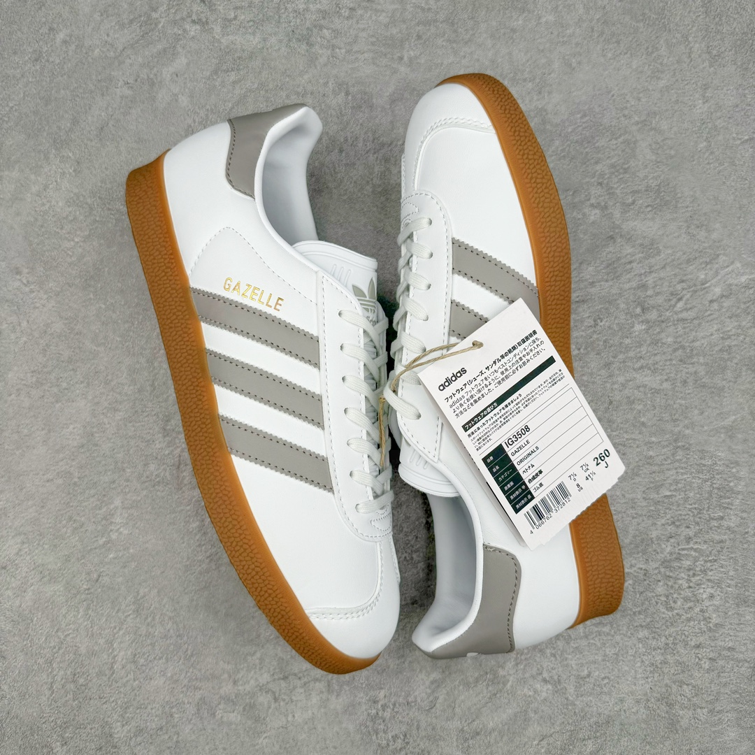 图片[3]-💰190 ＃HP纯原 AD Original Gazelle Trainers 瞪羚室内鞋系列低帮复古百搭休闲运动德训风板鞋 IG3508 高端零售特供批次 原厂定制长毛翻毛皮组合环保纤维革鞋面材质 内置环保海玻璃鞋垫 外置RB橡胶大底 产品品控稳定性领先行业 原厂全套原楦原纸板冲刀磨具开发 原厂皮料加持 原厂港宝加持定型后跟R度完美 将复古进行到底 简约流畅 三十年不变经典 这款Gazelle运动鞋 无论面料、配色、质感或设计 都只在重现其1991年原款的经典 皮革鞋面 撞色三条纹和鞋跟标的设计 力求呈现90年代的经典复古风潮 Samba火热的同时 也带动了其它的复古鞋型 Gazelle便是其中一只 Gazelle Indoor拥有包边更宽的T字型鞋头 更好的保护运动员的前掌 浓浓的复古氛围感 非常适合现在流行的Cleanfit风格 尺码：35.5 36 36⅔ 37⅓ 38 38⅔ 39⅓ 40 40⅔ 41⅓ 42 42⅔ 43⅓ 44 44⅔ 45 编码：by2936060-运动鞋