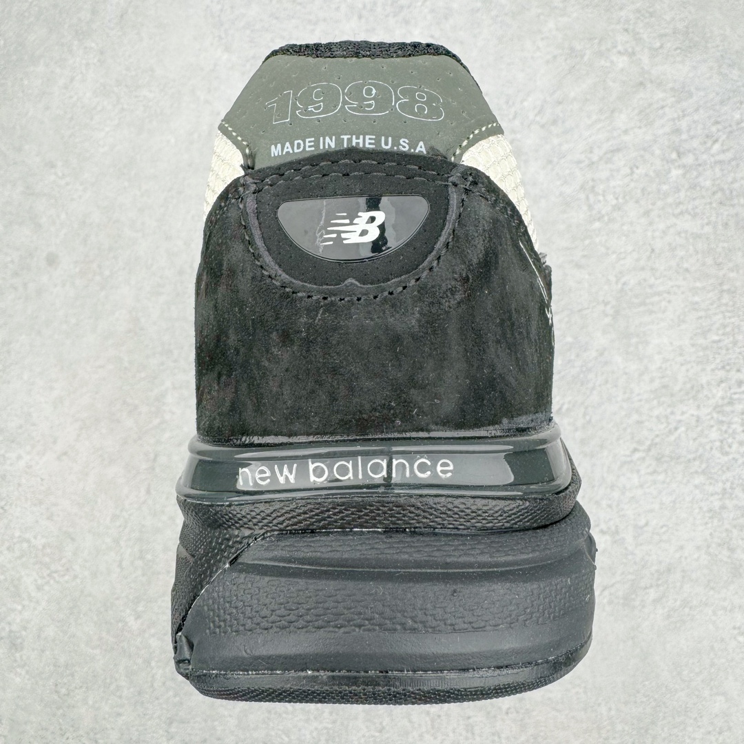 图片[8]-＃K版纯原 New Balance in USA M990V4 新百伦NB系列美产血统经典复古休闲运动百搭老爹跑步鞋 990V4延续了品牌引以为傲的精湛制鞋技艺及经典复古轮廓 同时中底结合新的ACTIVE lite和PU材料 重新诠释ENCAP科技 带来绝佳缓震体验 于细节处 全鞋360度的3M反光设计 及鞋舌固定功能上的提升 配以全新的N标设计更是带来绝佳的用户体验 尺码：36 37 37.5 38 38.5 39 40 40.5 41.5 42 42.5 43 44 44.5 45-选品中心