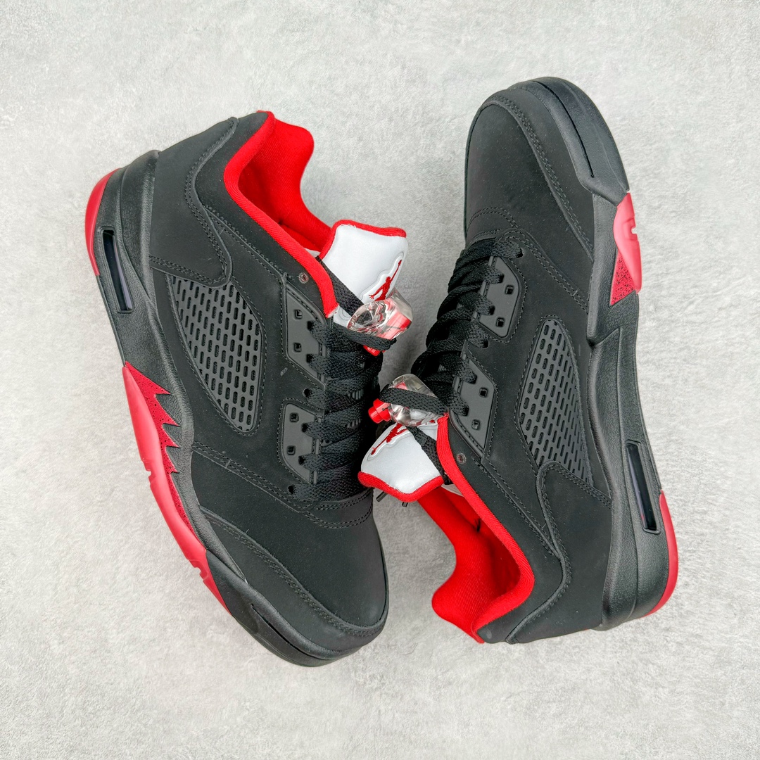 图片[3]-💰260 Air Jordan AJ5 Low “Alternate ’90” 黑红低帮 819171-001 国内头层皮料订染 用料绝不含糊 工艺方面大到整体鞋型 漏斗收腰 底线拉帮 LOGO立体 小到针眼排布 载片对称  鞋标规范 鞋垫背胶 中底可视气垫 半透明水晶大底等等 Size：36 36.5 37 37.5 38 38.5 39 40 40.5 41 42 42.5 43 44 44.5 45 46 47.5 编码：Bby3936030-运动鞋