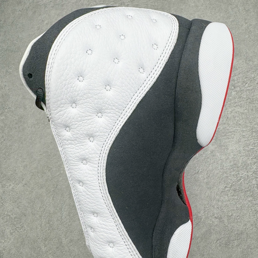 图片[7]-💰500 ＃SZ纯原 Air Jordan AJ13 Retro 黑白熊猫 414571-104 圈内最强13代 目前可过各类鉴定或无法鉴定 裸鞋随意操作 外贸特供批次 原楦原档案数据开模打造 公司渠道原装全息3D猫眼 原鞋开发 版型近乎零偏差 采购原厂皮料 LOGO五金部件高价开发私模 杜绝一眼假版本 原厂档案开模大底 共3层贴合工艺 三层中间加入海玻璃缓震鞋垫 大底采用进口一次MD而非市面二次MD低价原料成型 进口MD材料异味较少比原鞋还少 市面异味大刺鼻 Size：40 40.5 41 42 42.5 43 44 44.5 45 46 47.5 48.5 编码：by5936070-运动鞋