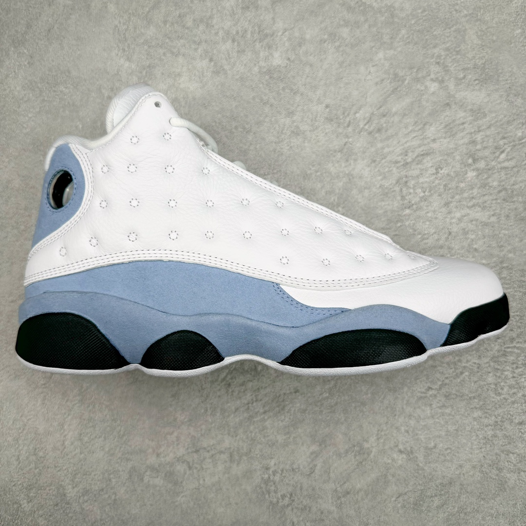 💰500 ＃SZ纯原 Air Jordan AJ13 Retro 白浅蓝 414571-170 圈内最强13代 目前可过各类鉴定或无法鉴定 裸鞋随意操作 外贸特供批次 原楦原档案数据开模打造 公司渠道原装全息3D猫眼 原鞋开发 版型近乎零偏差 采购原厂皮料 LOGO五金部件高价开发私模 杜绝一眼假版本 原厂档案开模大底 共3层贴合工艺 三层中间加入海玻璃缓震鞋垫 大底采用进口一次MD而非市面二次MD低价原料成型 进口MD材料异味较少比原鞋还少 市面异味大刺鼻 Size：40 40.5 41 42 42.5 43 44 44.5 45 46 47.5 48.5 编码：by5936070-运动鞋