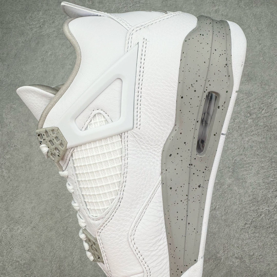 图片[7]-💰390 ＃SZ纯原 Air Jordan AJ4 Retro SE \”White Oreo\”白灰奥利奥 货号：CT8527-100 目前可过各类鉴定或无法鉴定 裸鞋随意操作 第一梯队最新批次 细节多次校对改良 接近完美 细节达到可过鉴定标准 耗时半年巨作 全套原纸板楦头开发 原厂特供皮料加持 确保原汁原味 完美呈现四代版型 一比一鞋头弧度高度鞋身弧度 数据细节工艺流程均保持原鞋一致 原厂TPU网格鞋带扣 正确内里网布 菱角分明不变形无多余毛边 柔软性质感一致于原鞋 原厂织唛标 原厂飞人电绣工艺 尾指中部跳三针 独家绑鞋带手法 印刷中底布 四线拉帮 米色美纹纸贴合固定 进口港宝加持 后跟自然饱满 全鞋荧光划线卡点 追求极致完美 每一双都是工艺品 多重QC质检 超越公司货的品控标准 实实在在的免检产品 尺码：40 40.5 41 42 42.5 43 44 44.5 45 46 47.5 48.5 编码：by4936060-运动鞋