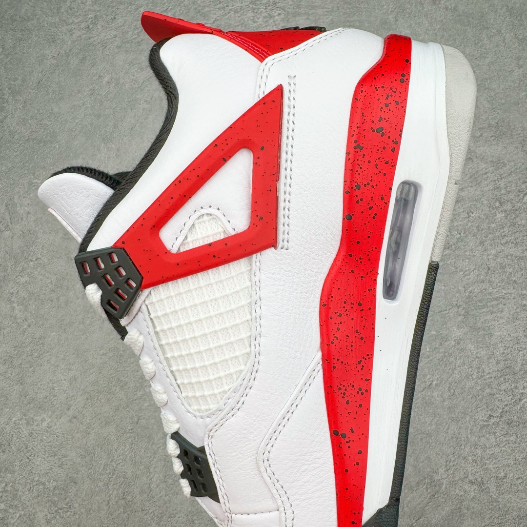 图片[7]-💰390 ＃SZ纯原 Air Jordan AJ4 Retro 白黑红 红水泥 DH6927-161 目前可过各类鉴定或无法鉴定 裸鞋随意操作 第一梯队最新批次 细节多次校对改良 接近完美 细节达到可过鉴定标准 耗时半年巨作 全套原纸板楦头开发 原厂特供皮料加持 确保原汁原味 完美呈现四代版型 一比一鞋头弧度高度鞋身弧度 数据细节工艺流程均保持原鞋一致 原厂TPU网格鞋带扣 正确内里网布 菱角分明不变形无多余毛边 柔软性质感一致于原鞋 原厂织唛标 原厂飞人电绣工艺 尾指中部跳三针 独家绑鞋带手法 印刷中底布 四线拉帮 米色美纹纸贴合固定 进口港宝加持 后跟自然饱满 全鞋荧光划线卡点 追求极致完美 每一双都是工艺品 多重QC质检 超越公司货的品控标准 实实在在的免检产品 尺码：40 40.5 41 42 42.5 43 44 44.5 45 46 47.5 48.5 编码：by4936060-运动鞋