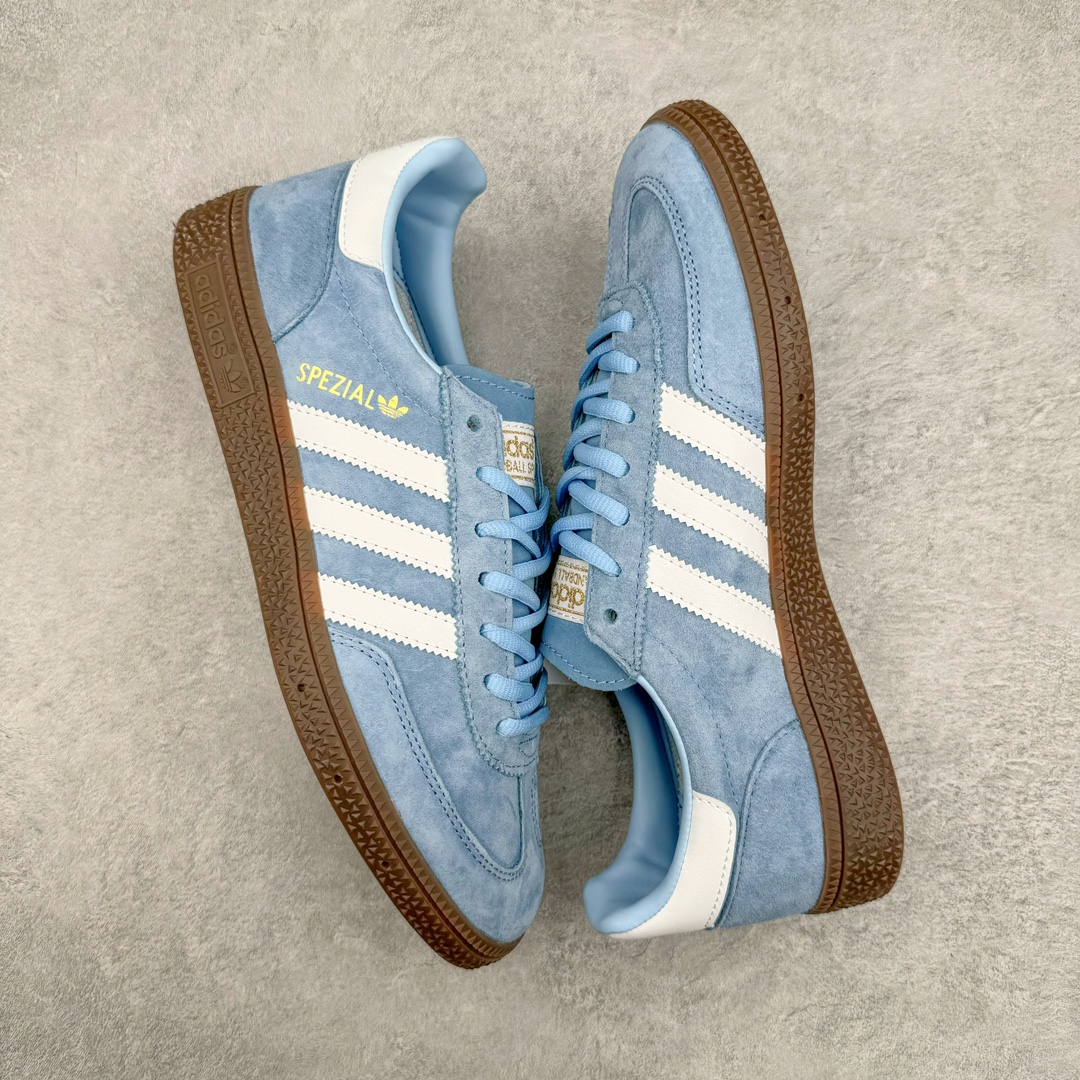 图片[3]-💰140 AD Gazelle Indoor Trainers 羚羊内训系列低帮复古百搭休闲运动德训风板鞋 BD7032 90年代经典的复刻版！自60年代以足球训练鞋面世以来,Gazelle就以其经典设计席卷全球。1991年版本的复刻,再造经典Gazelle。采用皮革打造,搭配浊色细节,让这款经典更加简约。尺码：36 36⅔ 37⅓ 38 38⅔ 39⅓ 40 40⅔ 41⅓ 42 42⅔ 43⅓ 44 45 编码：Xby2936010-运动鞋