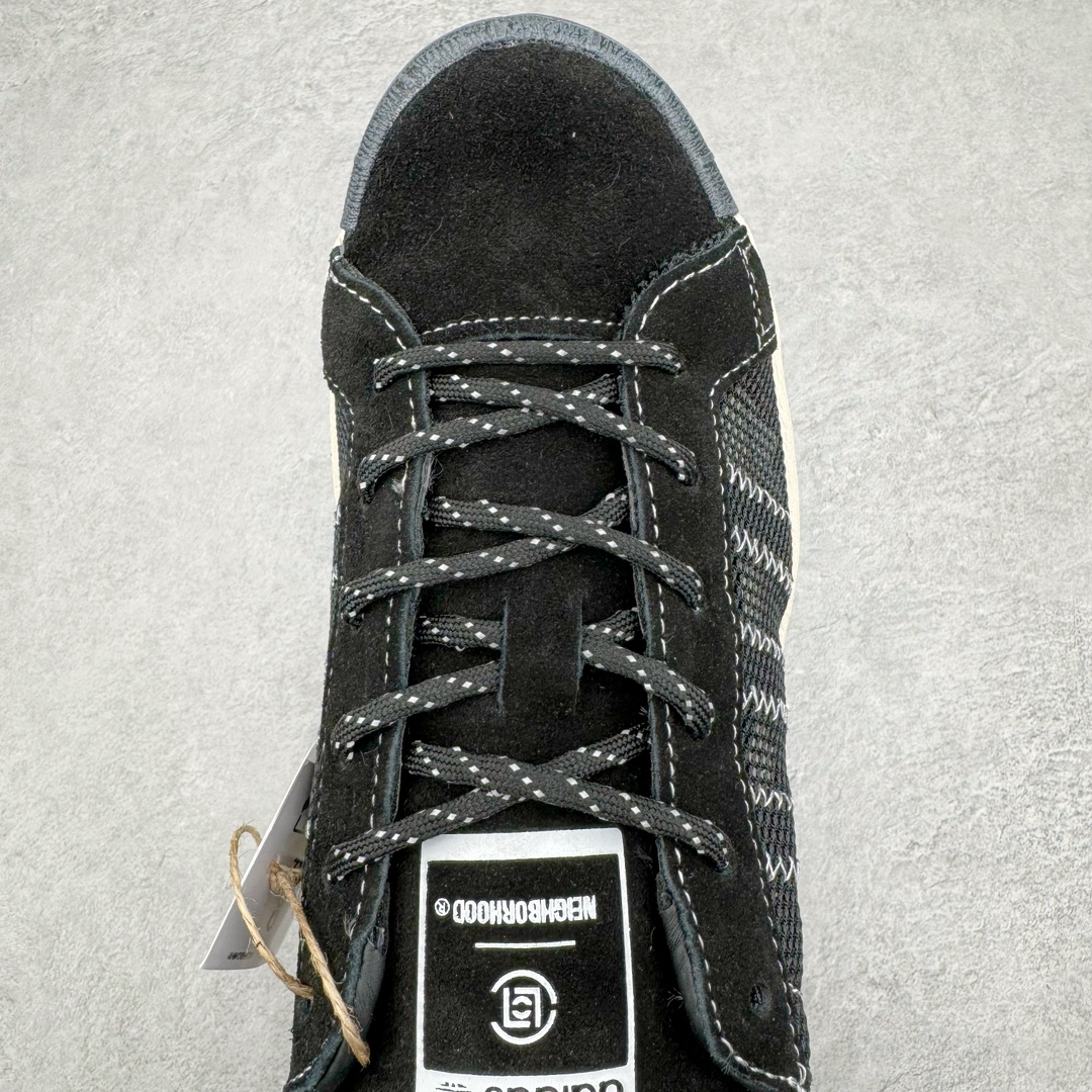 图片[4]-💰140 NBHD/NEIGHBORHOOD x CLOT x Adidas Originals Superstar PNS\”Black\”贝壳头锯齿底系列低帮百搭休闲运动板鞋“联名黑白海盗骷髅头”IE8879 AD Originals与陈冠希正式宣布成为全球合作伙伴，共同打造 Originals by Edison Chen系列。这一重要联合将开启重新定义创新精神和塑造文化传承的新时代。全球生活方式品牌CLOT迎来了成立20周年，陈冠希作为创始人兼创意总监，年轻时从温哥华移居香港，这段经历让他感受到了东西方文化的碰撞，拥有丰富的视角使他对东西方多元化有了更加深入的认识，并为创立CLOT打下了坚实的基础。对于此次合作，陈冠希凭借着他的思维视野和创意能力，结合adidas丰富的档案和历史，推出了一系列独家合作款式。CLOT 2024年春夏系列时装秀以“承前启后”为主题展开，寓意着品牌致力于培养新秀，延续以国际视野呈现中华文化，并将其创作带到全球的承诺。为进一步加强创意理念，CLOT创始人兼创意总监陈冠希特别邀请了著名时装设计师Humberto Leon，共同设计了本季度系列。该系列围绕三种截然不同的风格进行探索，包括正式、富有生活感和街头风格的服饰，呈现出既可以分别探索又能将三者融合的系列。其中还包括了adidas与陈冠希携手NEIGHBORHOOD共同推出的NEIGHBORHOOD CLOT SUPERSTAR BY EDISON CHEN三方联名鞋款，经过重新设计的标志性SUPERSTAR运动鞋以齿状鞋底和仿旧处理的半贝壳头结合形成独特的轮廓，鞋面网布下有反光装饰的三条纹细节，后跟部分同样点缀着带有反光装饰效果的“凝结集团”标志。adidas Originals by Edison Chen系列旨在体现品牌与陈冠希对创新精神的共同愿景。尺码：36 36⅔ 37⅓ 38 38⅔ 39⅓ 40 40⅔ 41⅓ 42 42⅔ 43⅓ 44 44⅔ 45 编码：Xby2936010-运动鞋