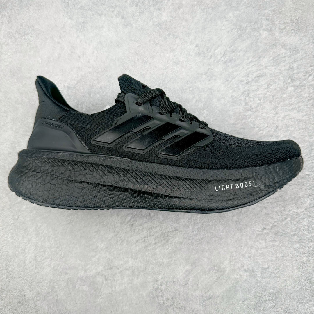 图片[5]-💰170 ＃X版 AD Ultra Boost Light UB10.0 系列低帮袜套式针织透气缓震休闲运动慢跑鞋 历经10年不断创新以科技重塑跑步推出全新超轻新科技跑鞋 力求为跑步添活力 搭载LIGHT BOOST中底的新鲜演绎 无论节奏快慢、距离长短 伴你活力畅跑 延续了该系列的设计语言 采用分区编织鞋面 鞋头处网眼孔洞更大 提升透气性 一体式鞋舌 避免运动中出现偏移 实现鞋脚一体性 鞋侧 TPU 材质 有效提供支撑性 镂空的设计 同时减轻整体重量 最明显的则是中底部分 不仅是厚度夸张 大家最熟悉的 Boost 材质终于迎来升级 减重 30% 带来更轻量化的上脚感受 SIZE：36 36.5 37 38 38.5 39 40 40.5 41 42 42.5 43 44 44.5 45 编码：by2936040-运动鞋